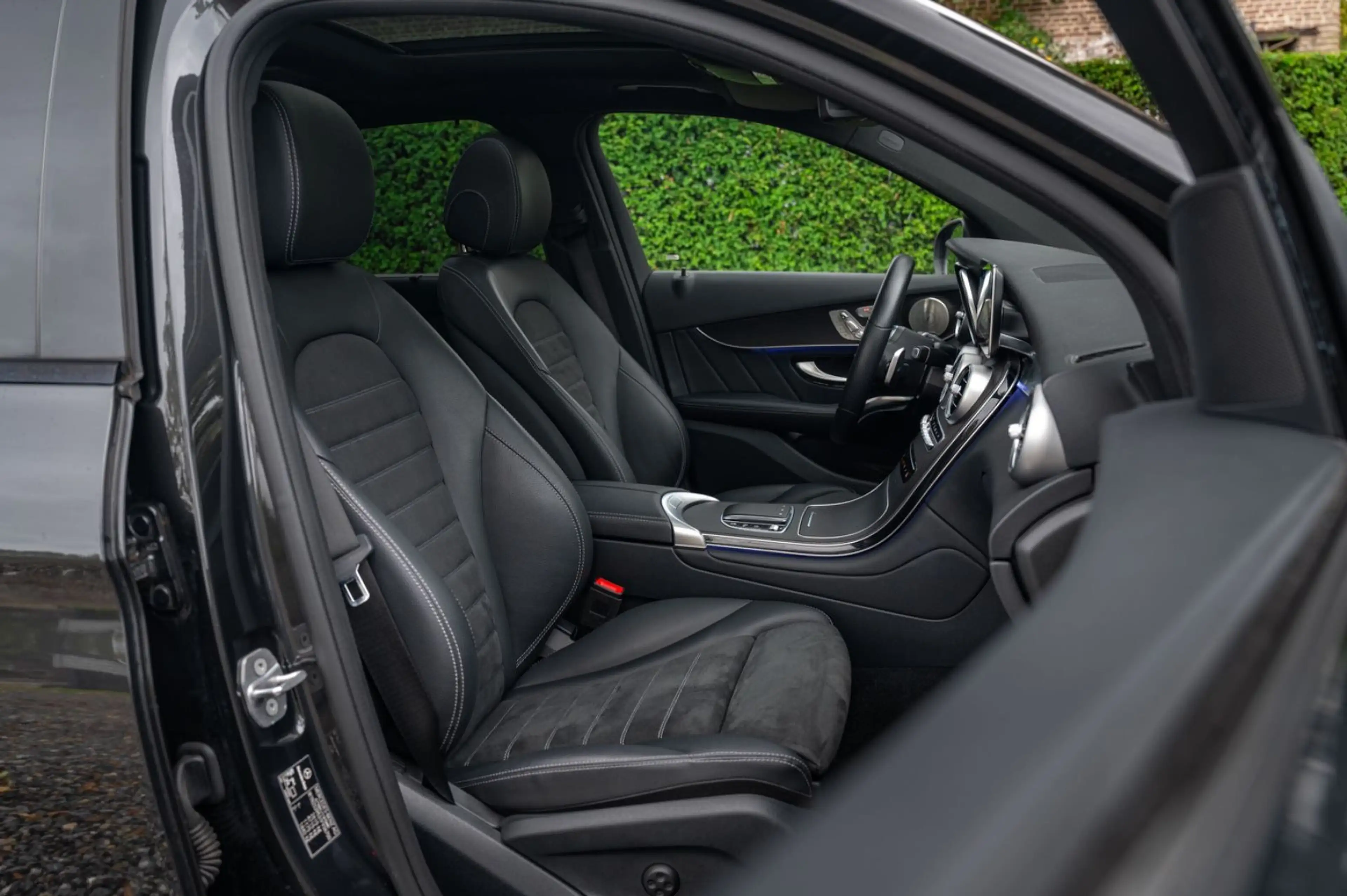 Mercedes-Benz GLC 300 e 4MATIC AMG |Burmstr|HUD|360|Pano|El.AHK — photo 9