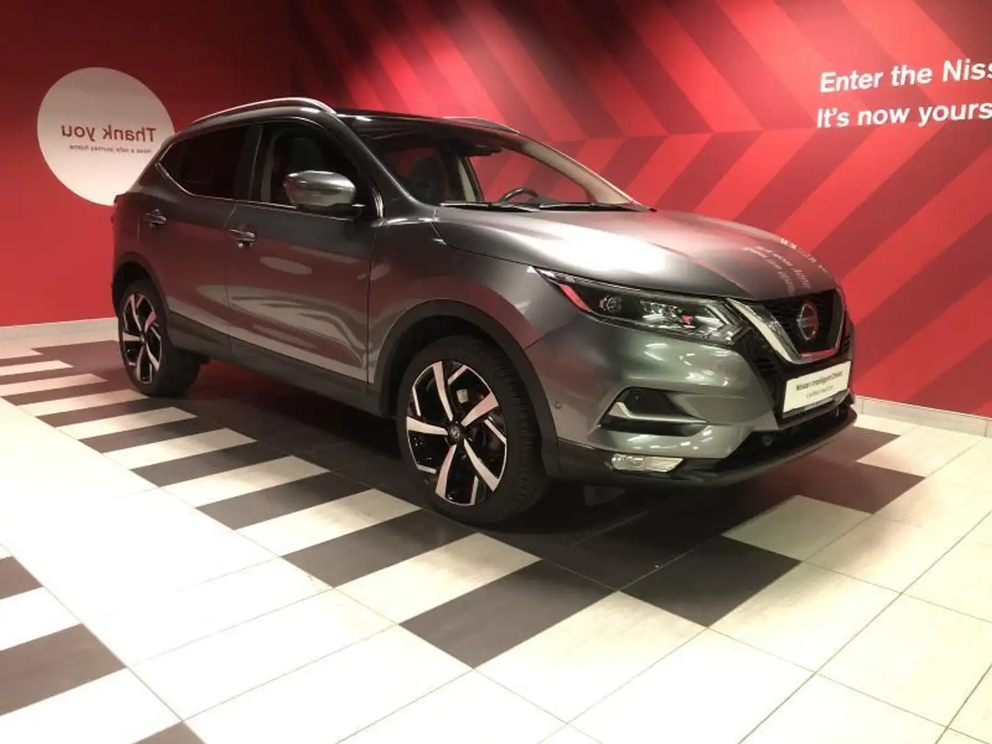 Nissan Qashqai Tekna + Glass Roof Gris - 1