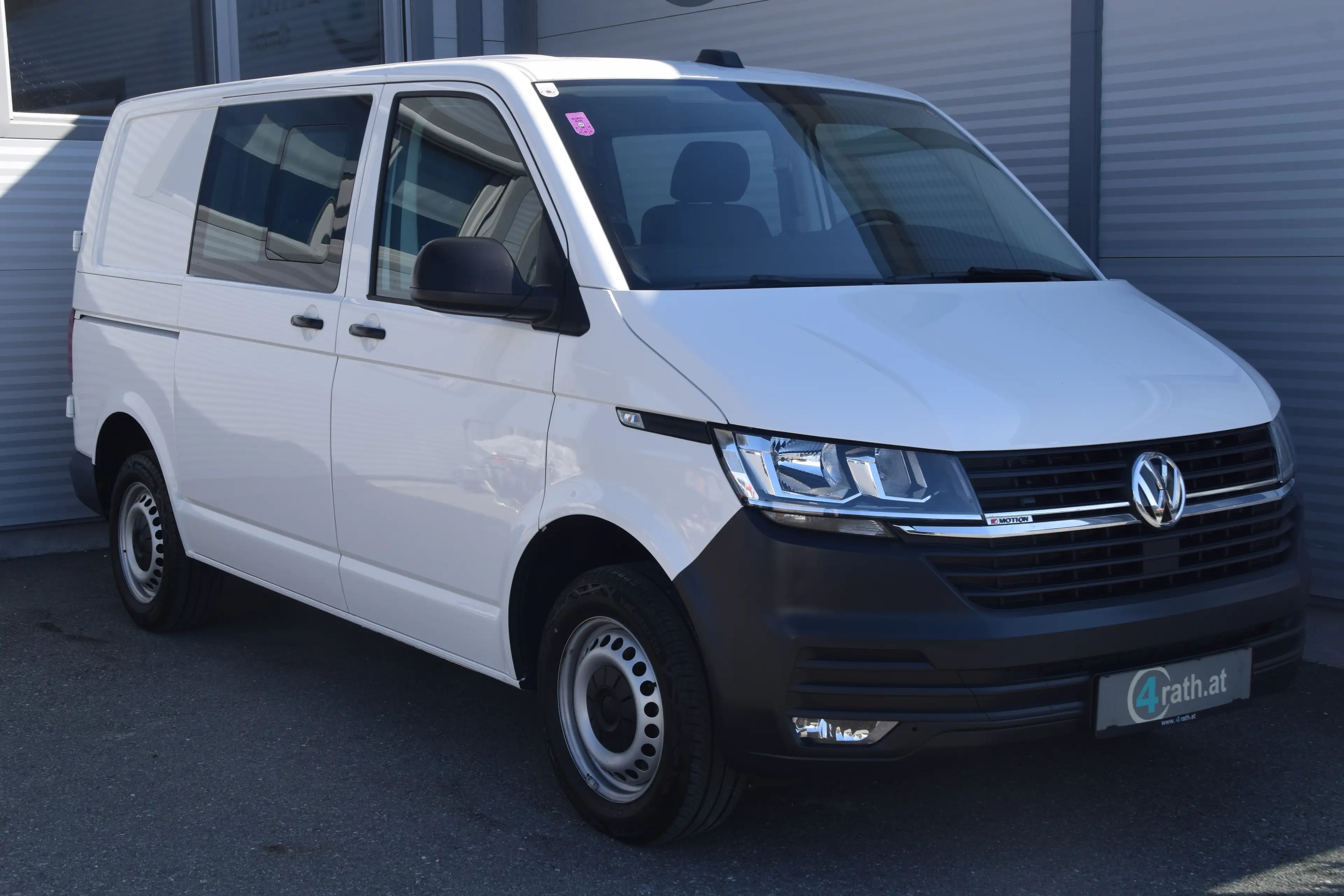 Volkswagen T6.1 Transporter Doka-Kasten KR 2,0 TDI 4Motion AHK / NETTO... — photo 2