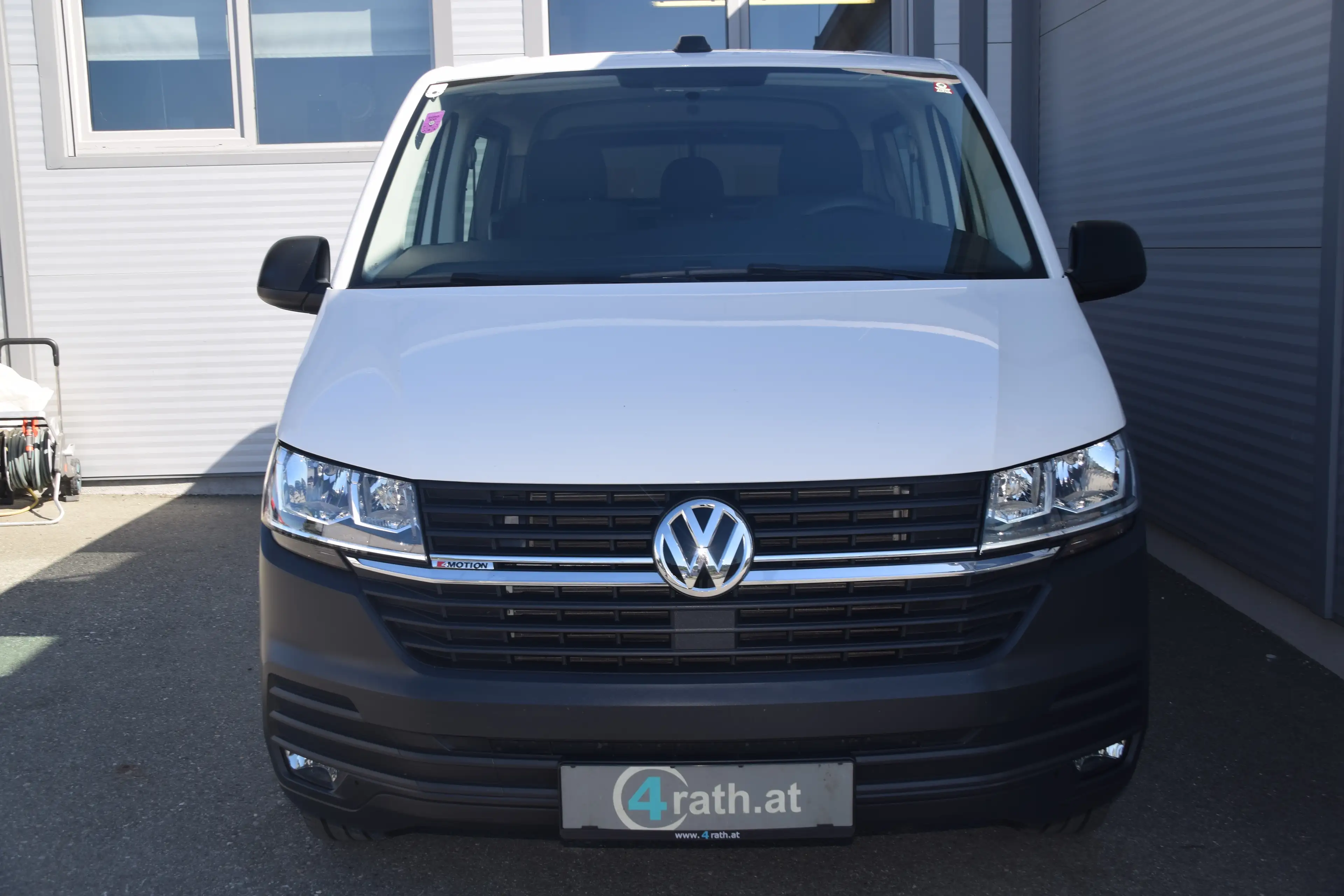 Volkswagen T6.1 Transporter Doka-Kasten KR 2,0 TDI 4Motion AHK / NETTO... — photo 3