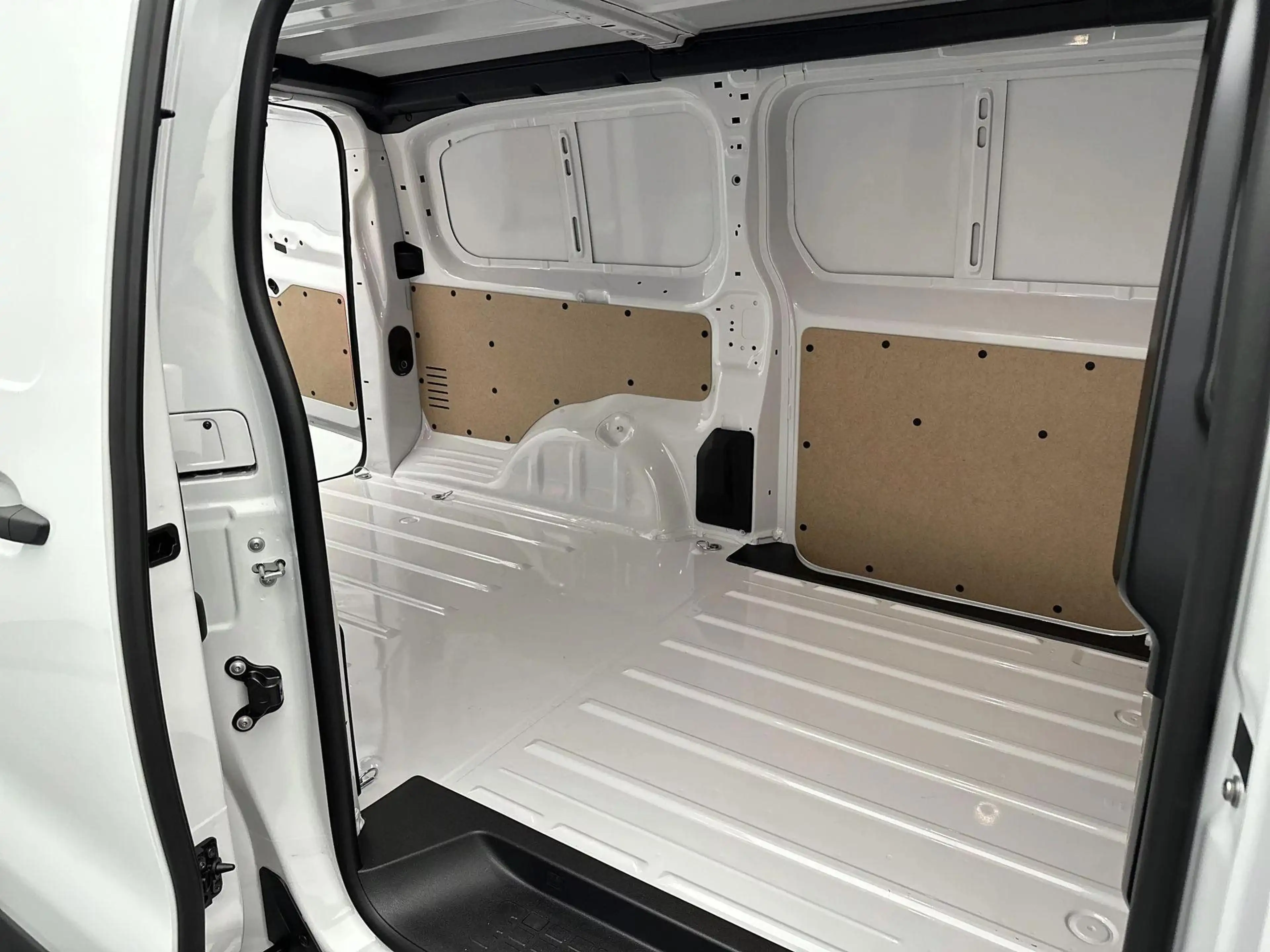 Peugeot e-Expert EV L3 75 kWh | 0% Rente | Long | Camera | Carplay — photo 11