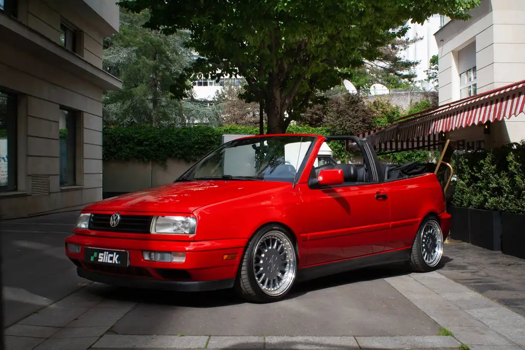 Volkswagen Golf Cabriolet 1998 из Европы — купить под ключ