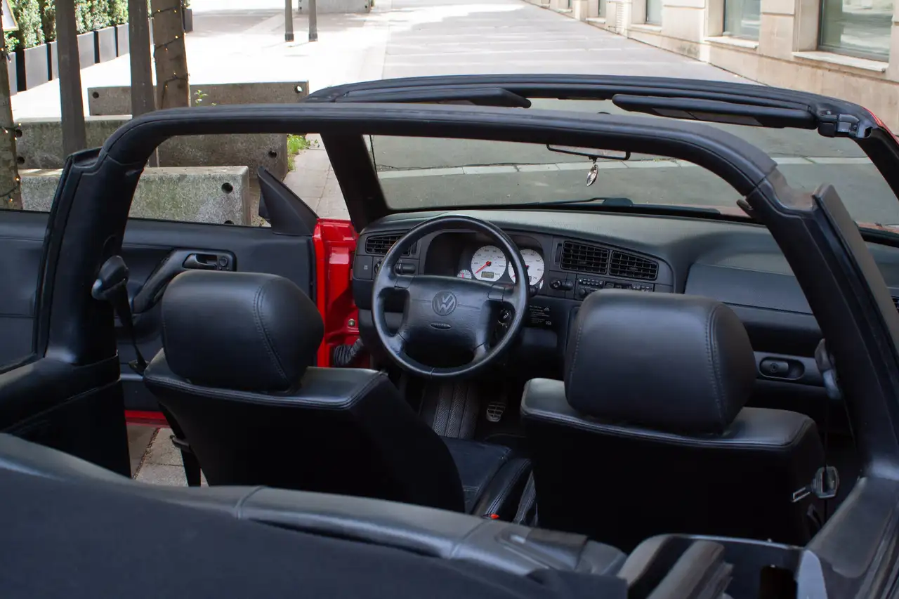 Volkswagen Golf Cabriolet 2.0i Avantgarde, foto 12