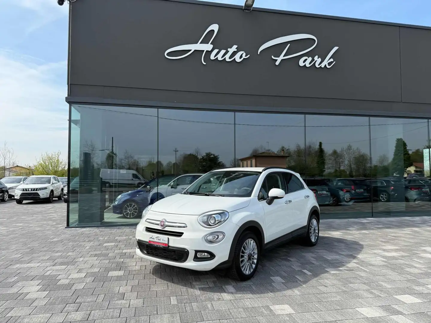 Fiat 500X 1.4 T-Jet 120 CV GPL Lounge Blanc - 1