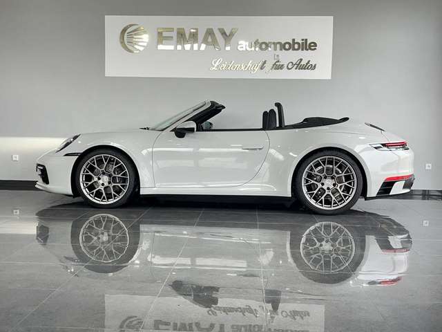 Imagine Porsche 992 911 Carrera Cabrio Sport Design/Sport Chrono