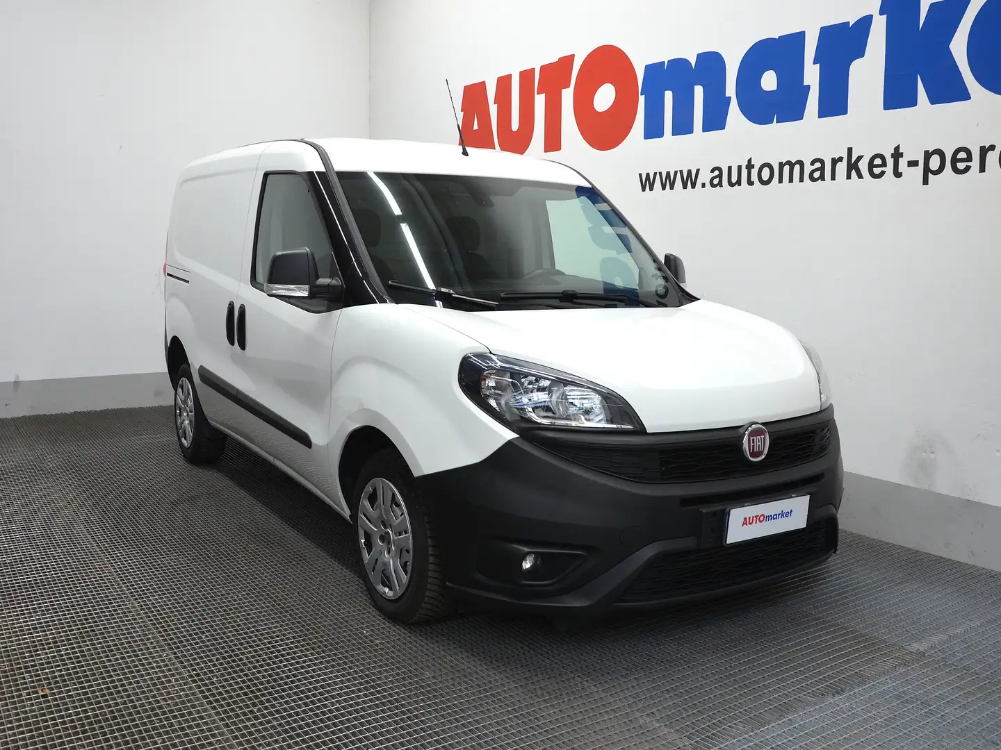 Fiat Doblo Cargo 1.6 MJT 16v 2p. Bianco - 2