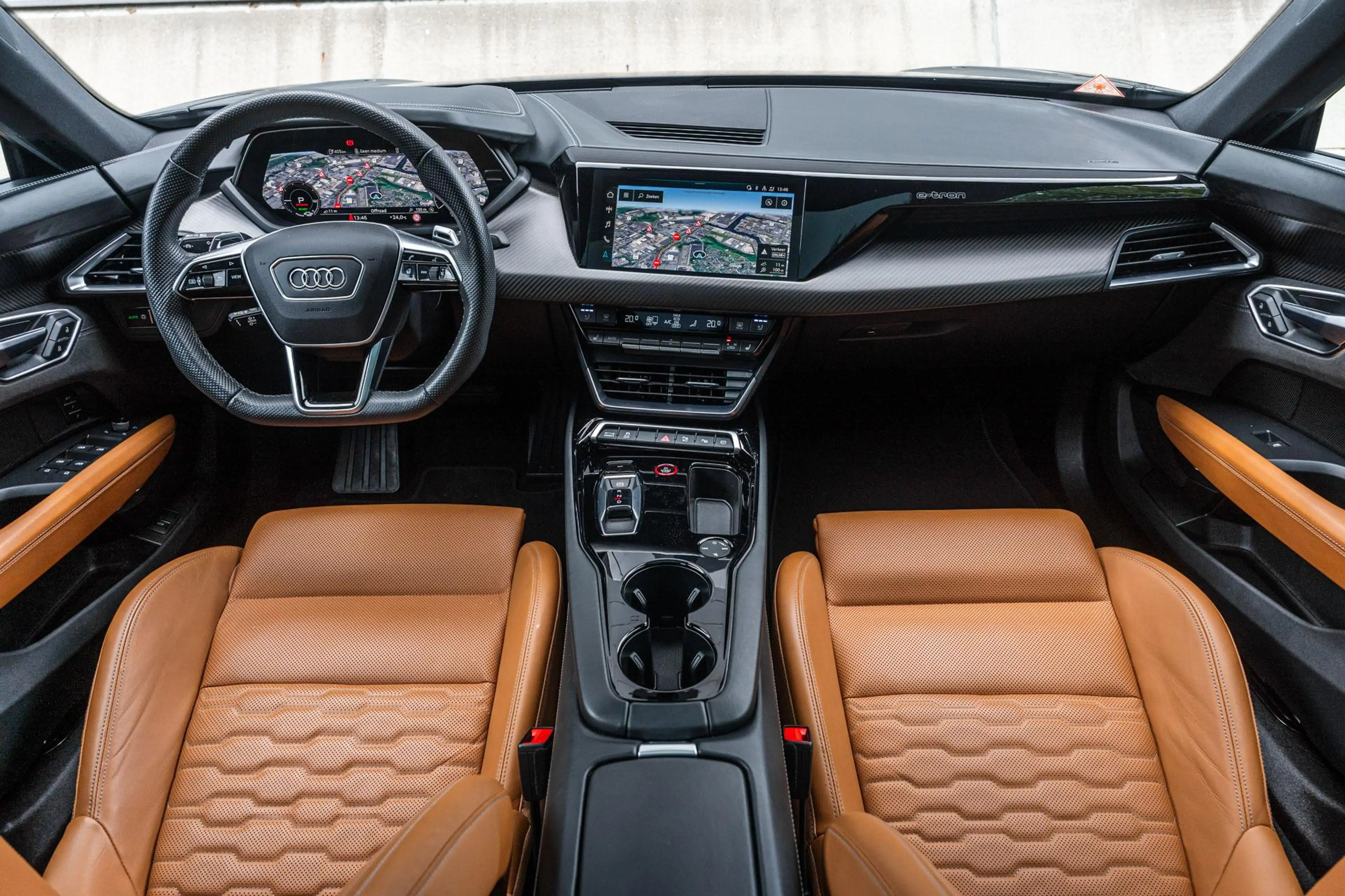 Audi e-tron GT 476pk 93 kWh | Luchtvering | Leder | B&O 3D | Keyl — photo 5