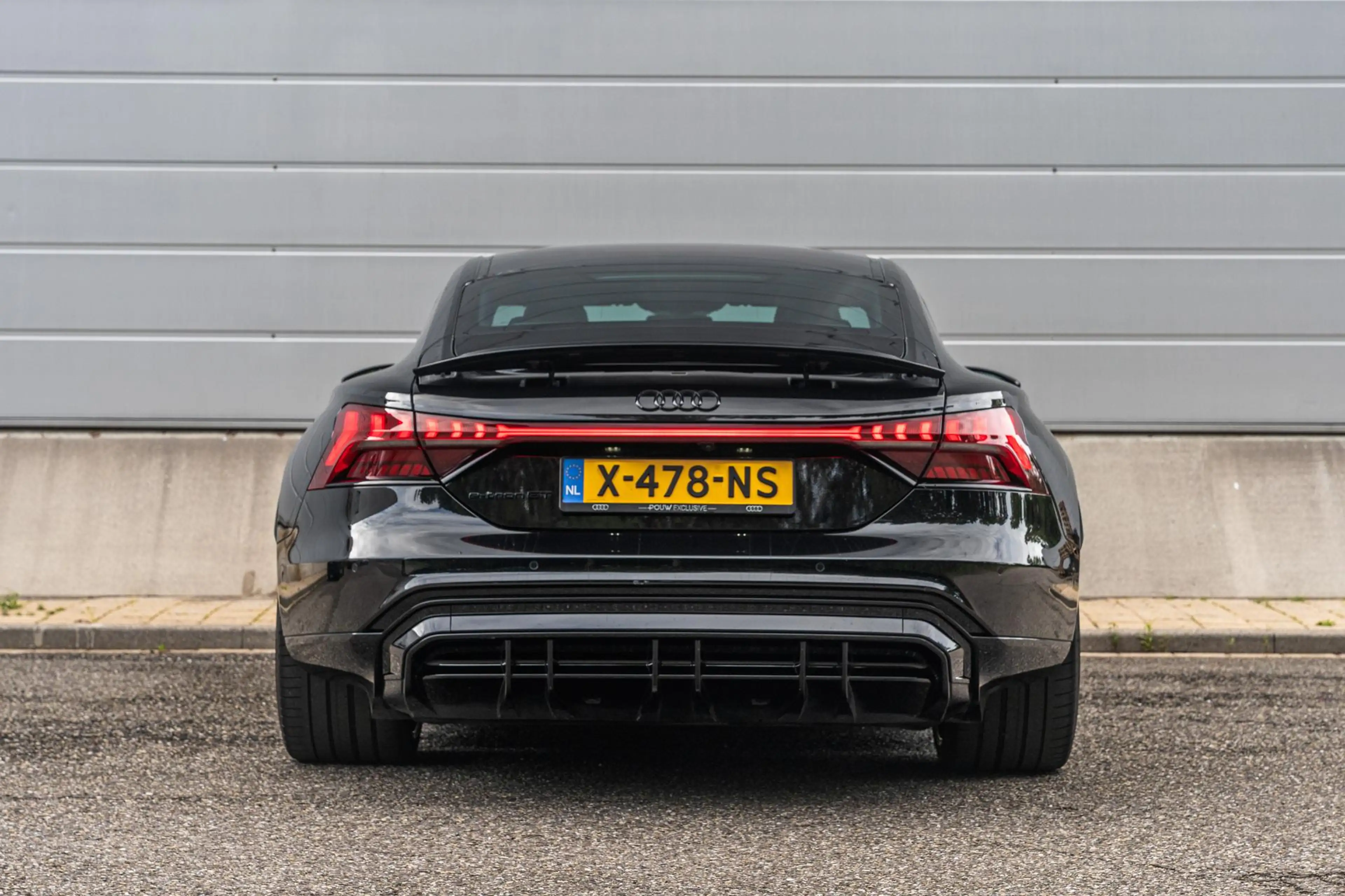 Audi e-tron GT 476pk 93 kWh | Luchtvering | Leder | B&O 3D | Keyl — photo 11