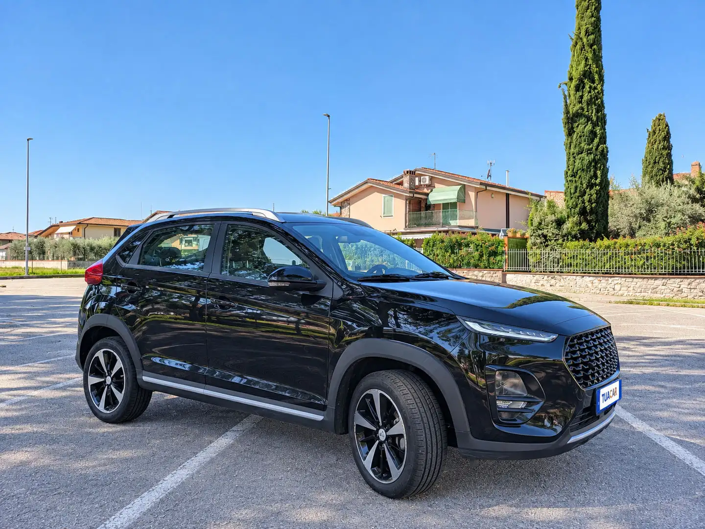 DR Automobiles DR 3.0 1.5 Schwarz - 2