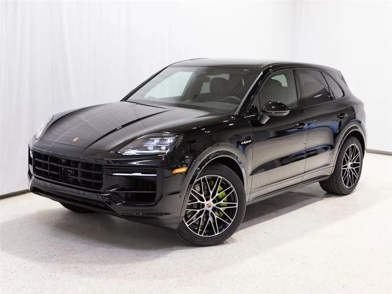 Porsche Cayenne снимка Porsche Cayenne