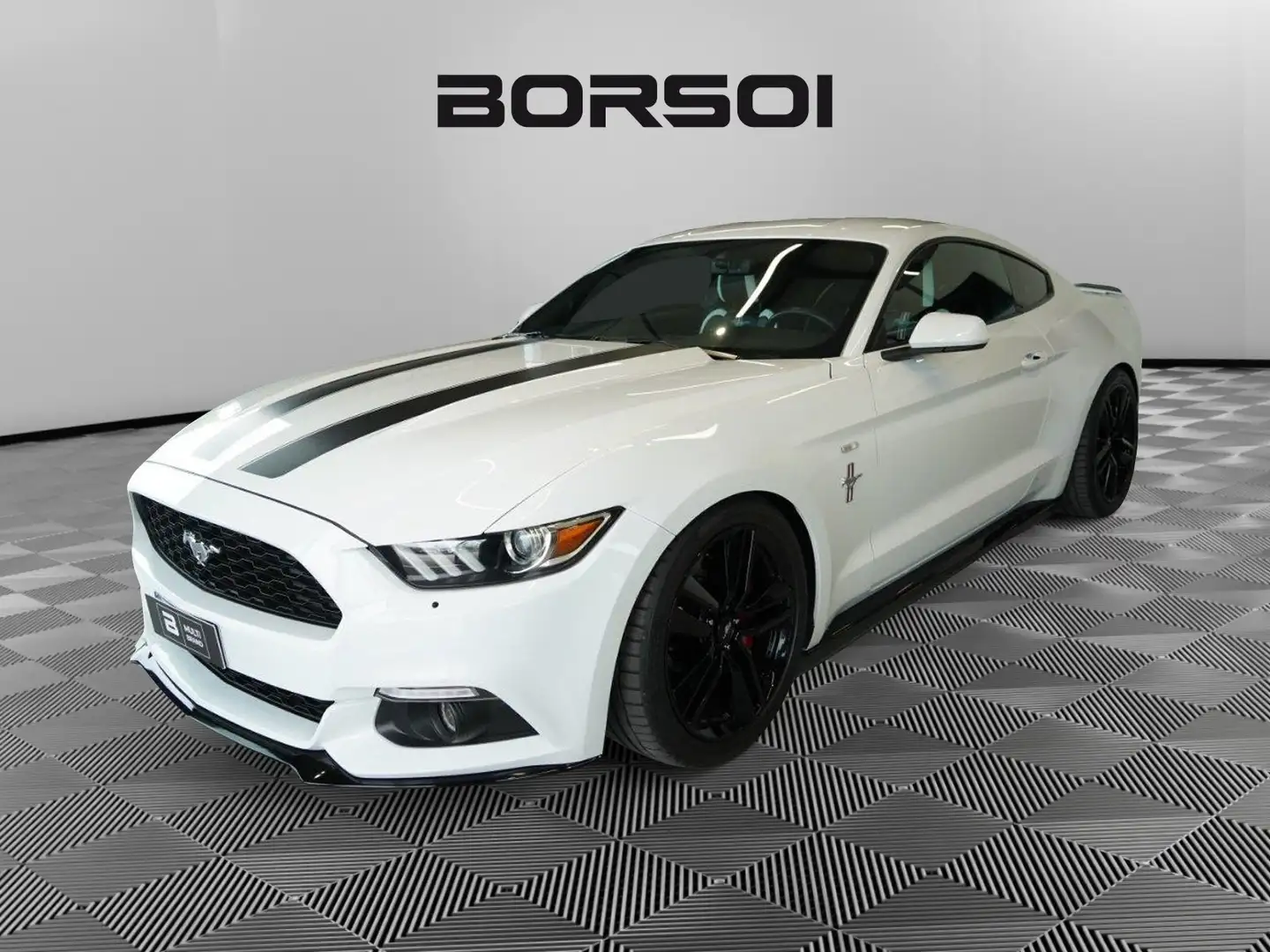 Ford Mustang V6 Coupé Bianco - 1