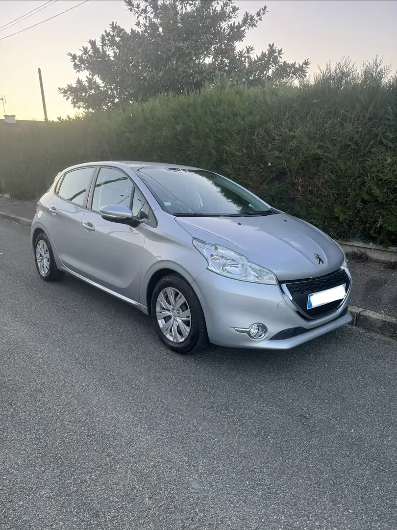 Peugeot 208 Peugeot 208 073000KMS D’Origine 1.6-Hdi 92CH 4CV A - 1