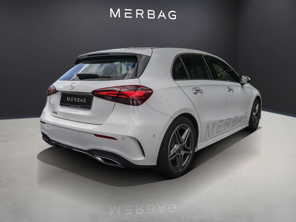 Mercedes-Benz A 200