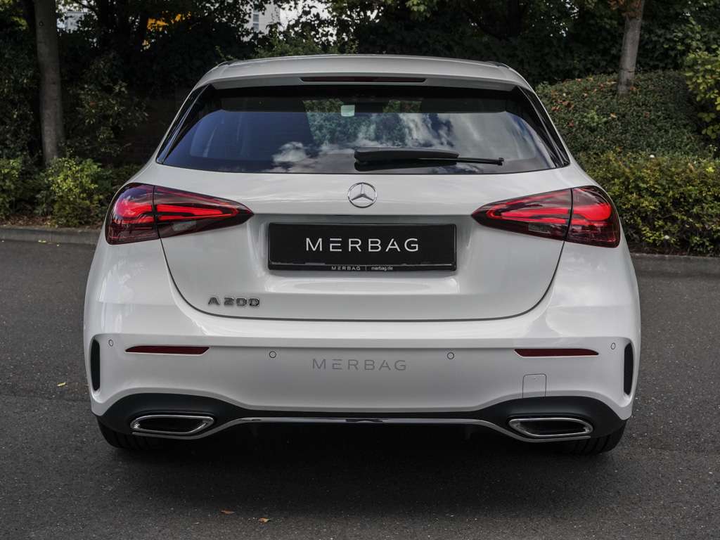 Mercedes-Benz A 200