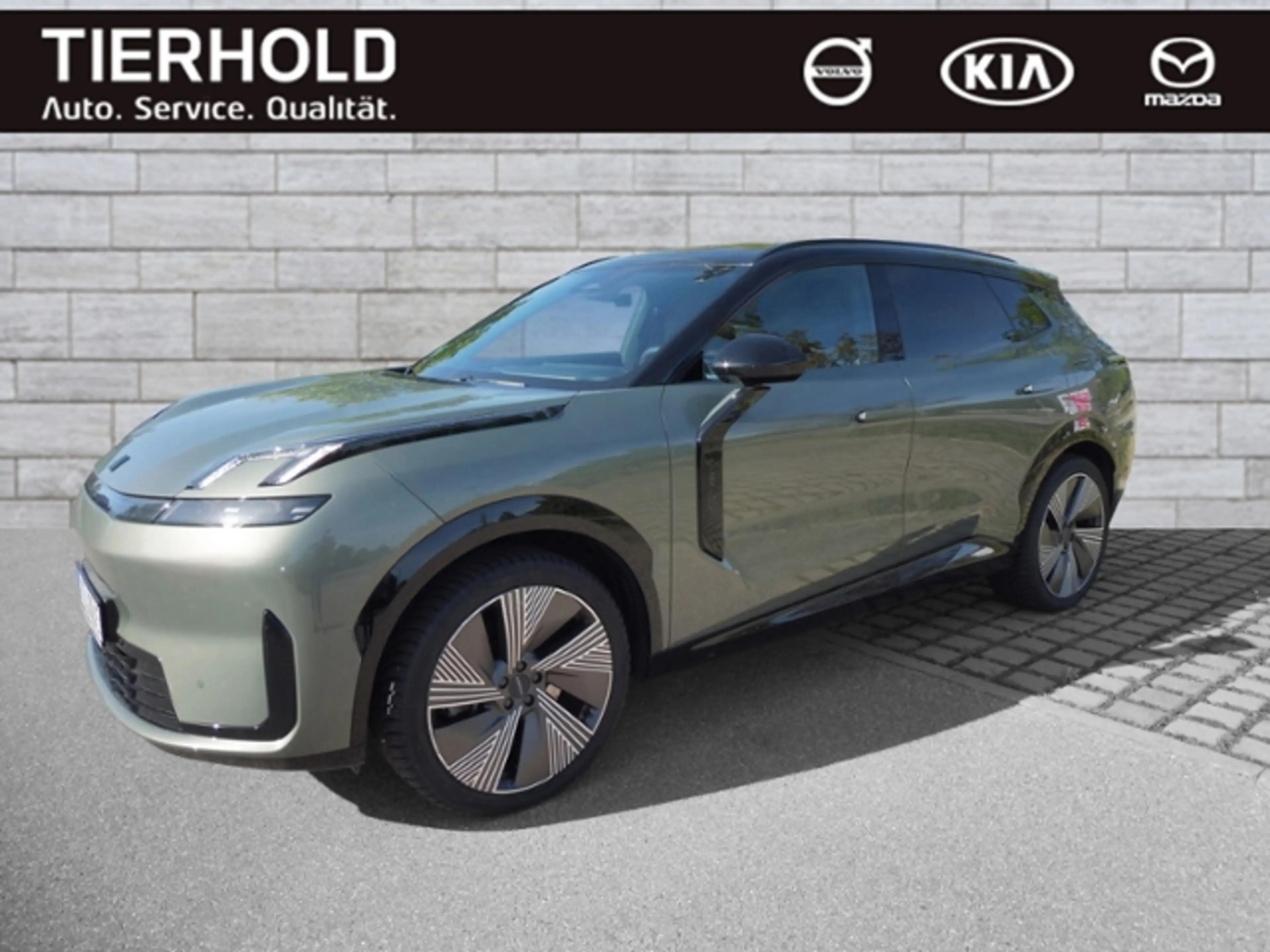 Lynk & Co 08 1.5 T PHEV 257 kW More — photo 2