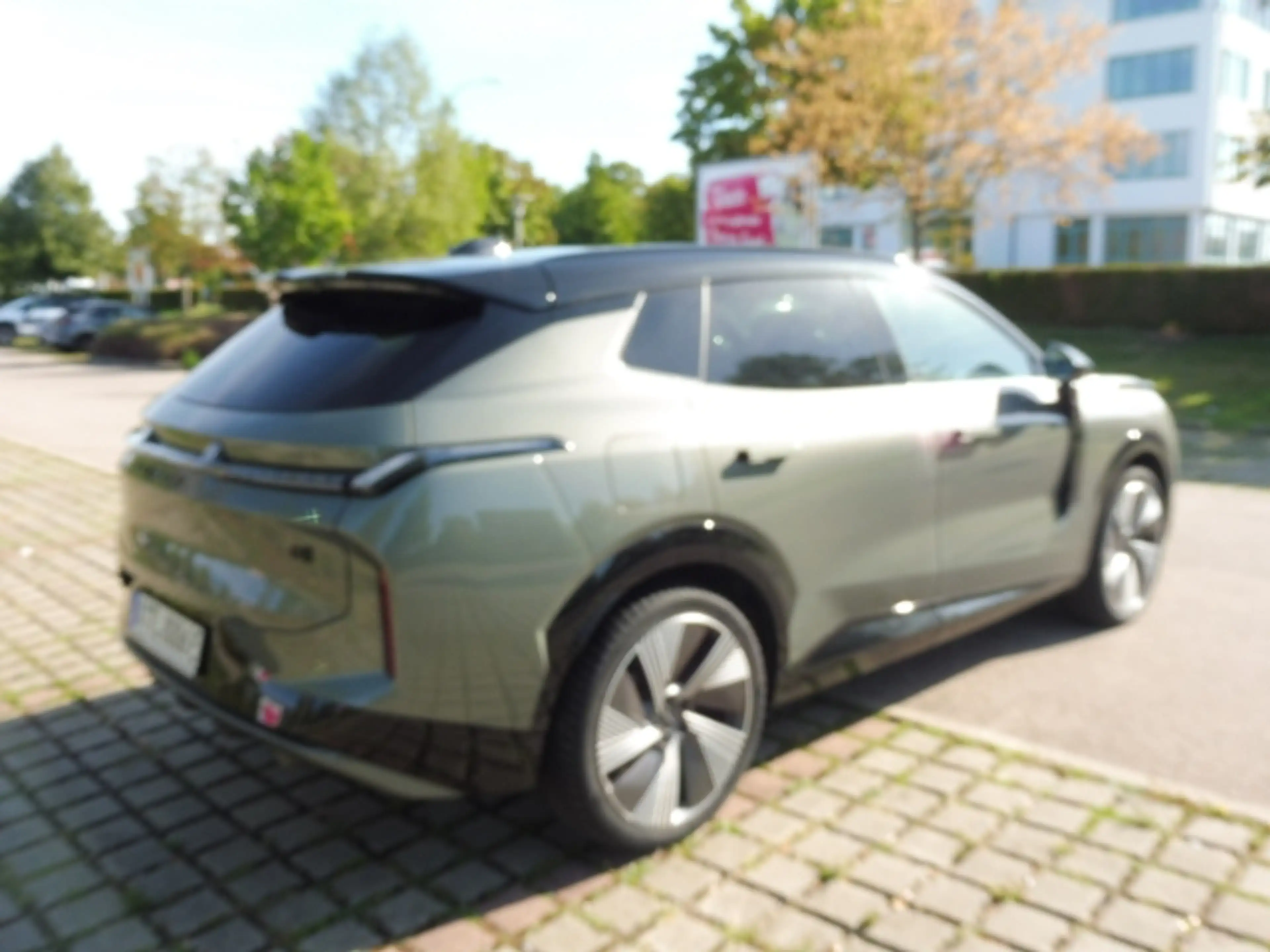 Lynk & Co 08 1.5 T PHEV 257 kW More — photo 6