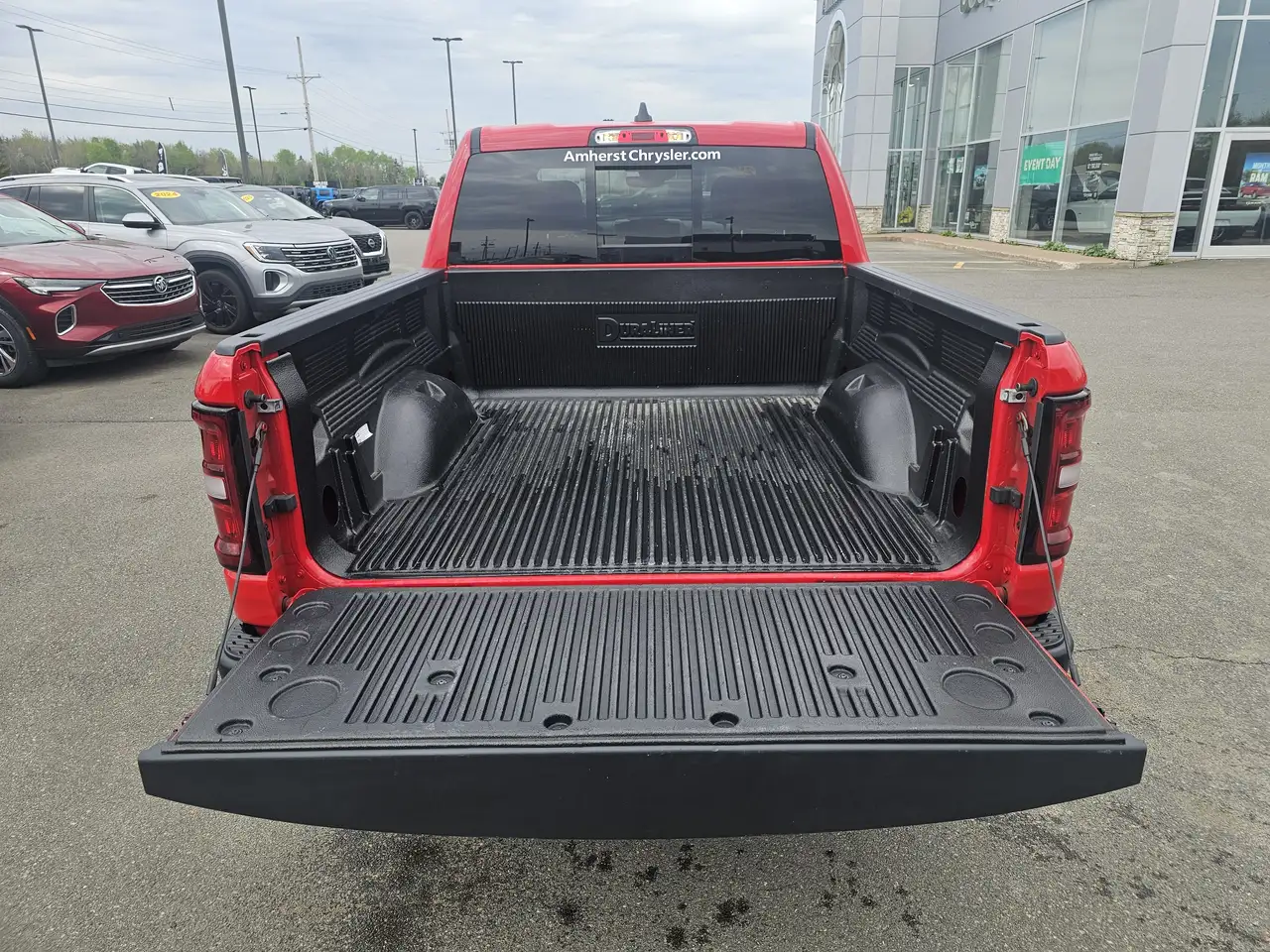 RAM 1500 снимка RAM 1500