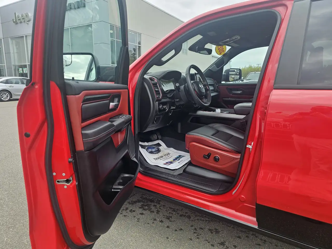 RAM 1500 снимка RAM 1500