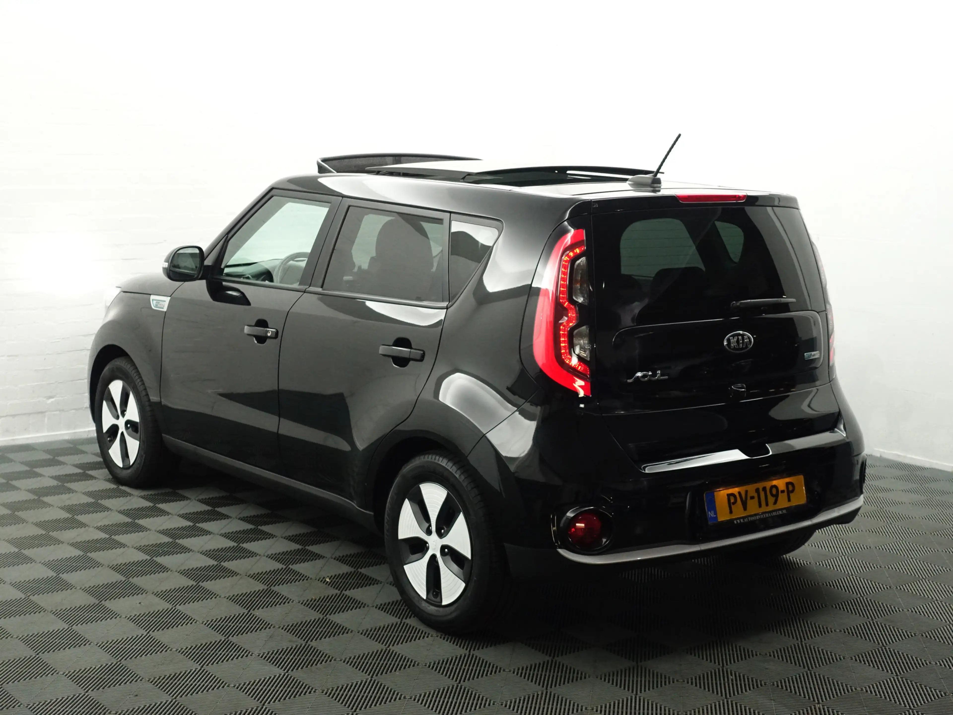 Kia Soul EV ExecutivePlusLine Aut- Panoramadak, Stoelventil — photo 6