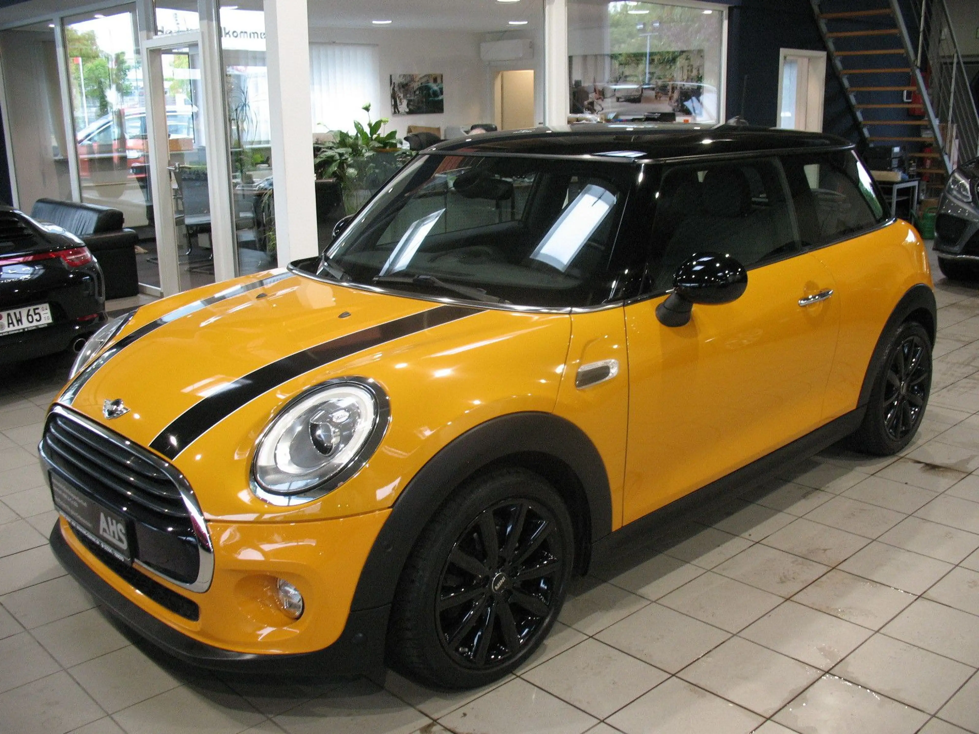 MINI Cooper *LED*NAVI*BLUETOOTH*AUTOMATIK*