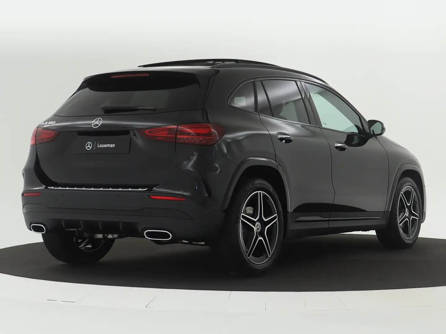 Mercedes-Benz GLA 180 AMG Line | Nightpakket | Parkeerpakket met achteru Noir - 2