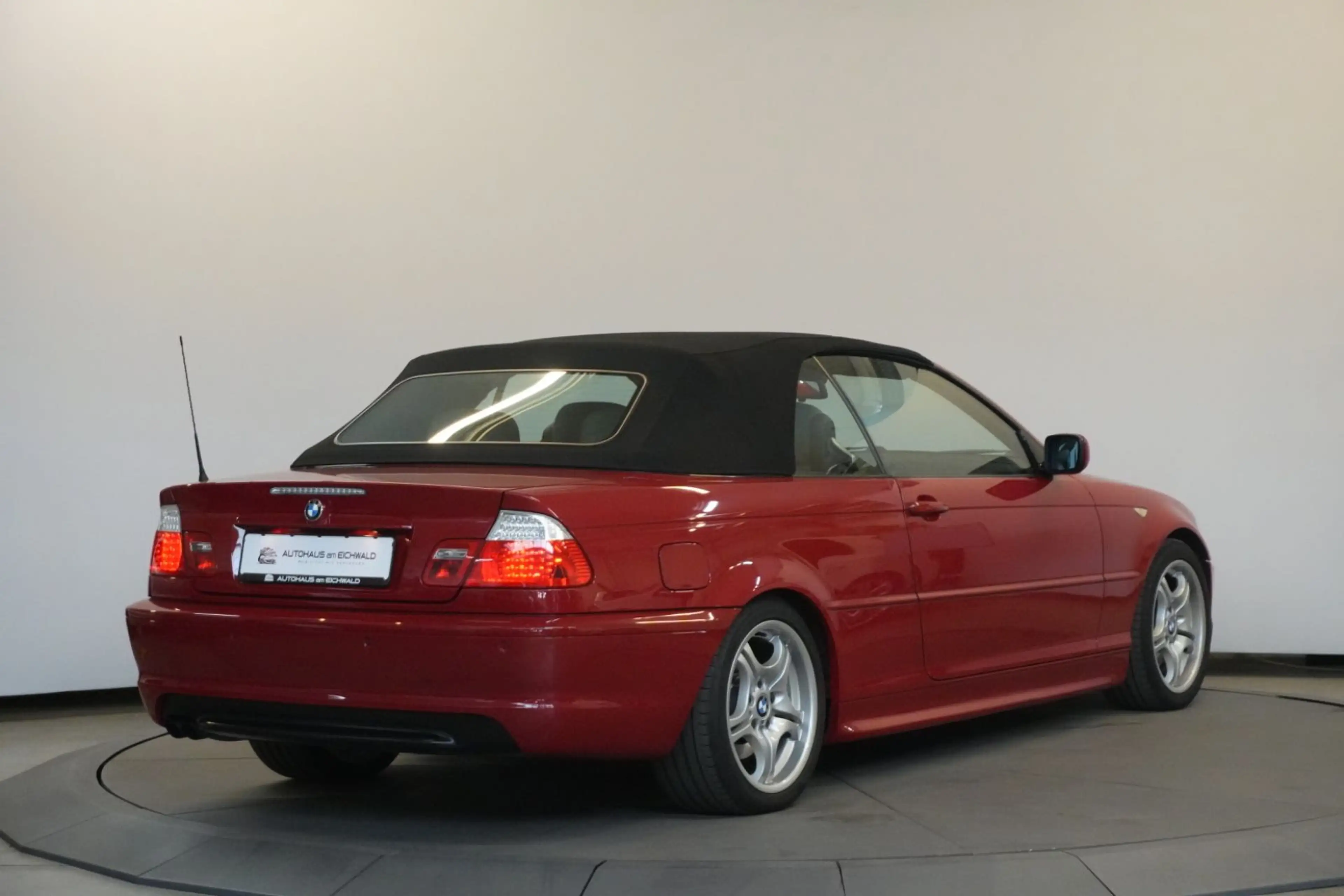 BMW 325 Cabrio M-Sport IMOLA ROT — photo 10