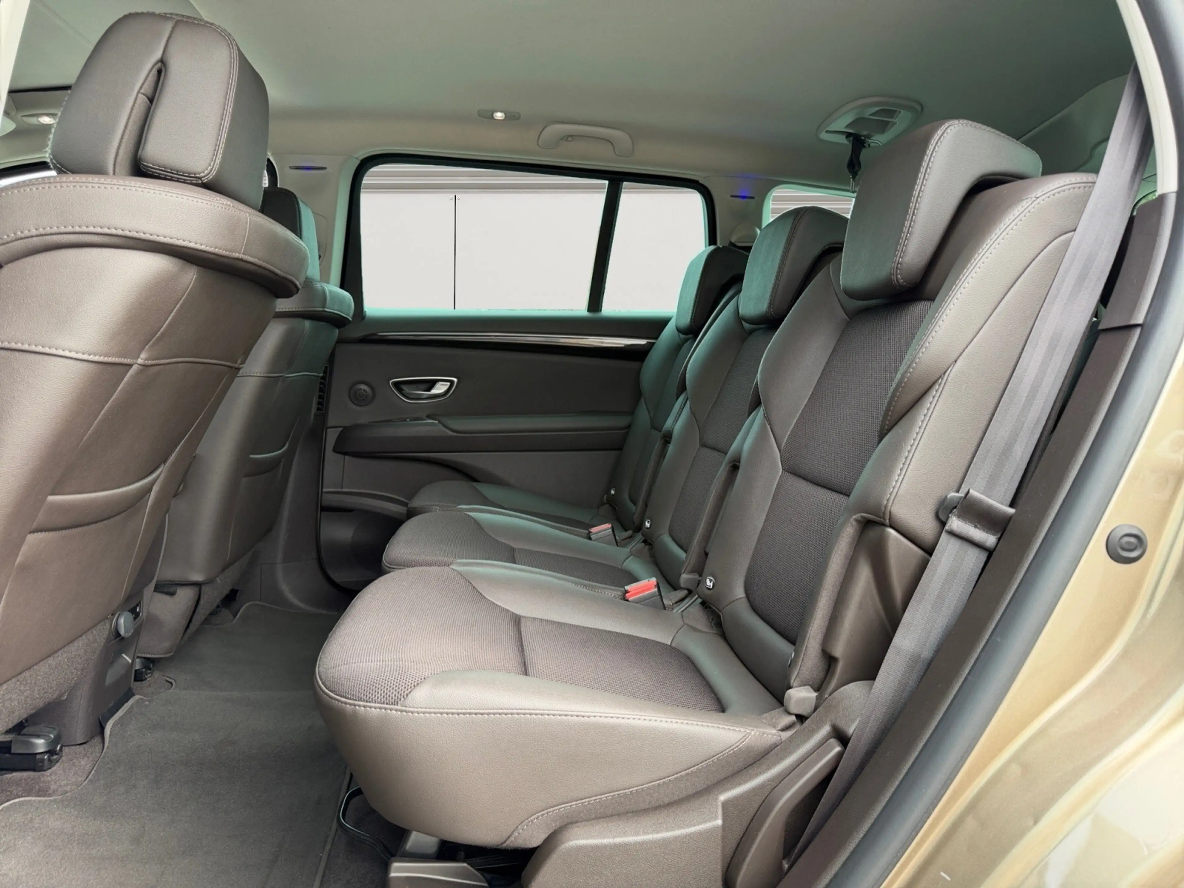 Renault Espace Espace 1.6 dCi / 7 PLACE / GARANTIE / NAVI / AIRCO / — photo 11