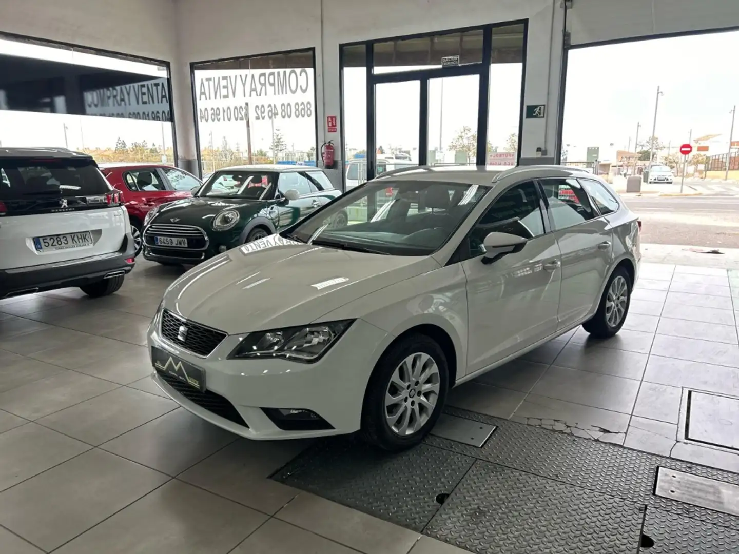 SEAT Leon ST 1.2 TSI S&S Reference 105 Blanc - 2