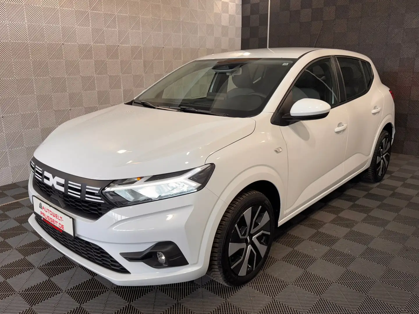 Dacia Sandero *EXPRESSION*KLIMA-PDC-LED-TOUCH-TEMPO Weiß - 2