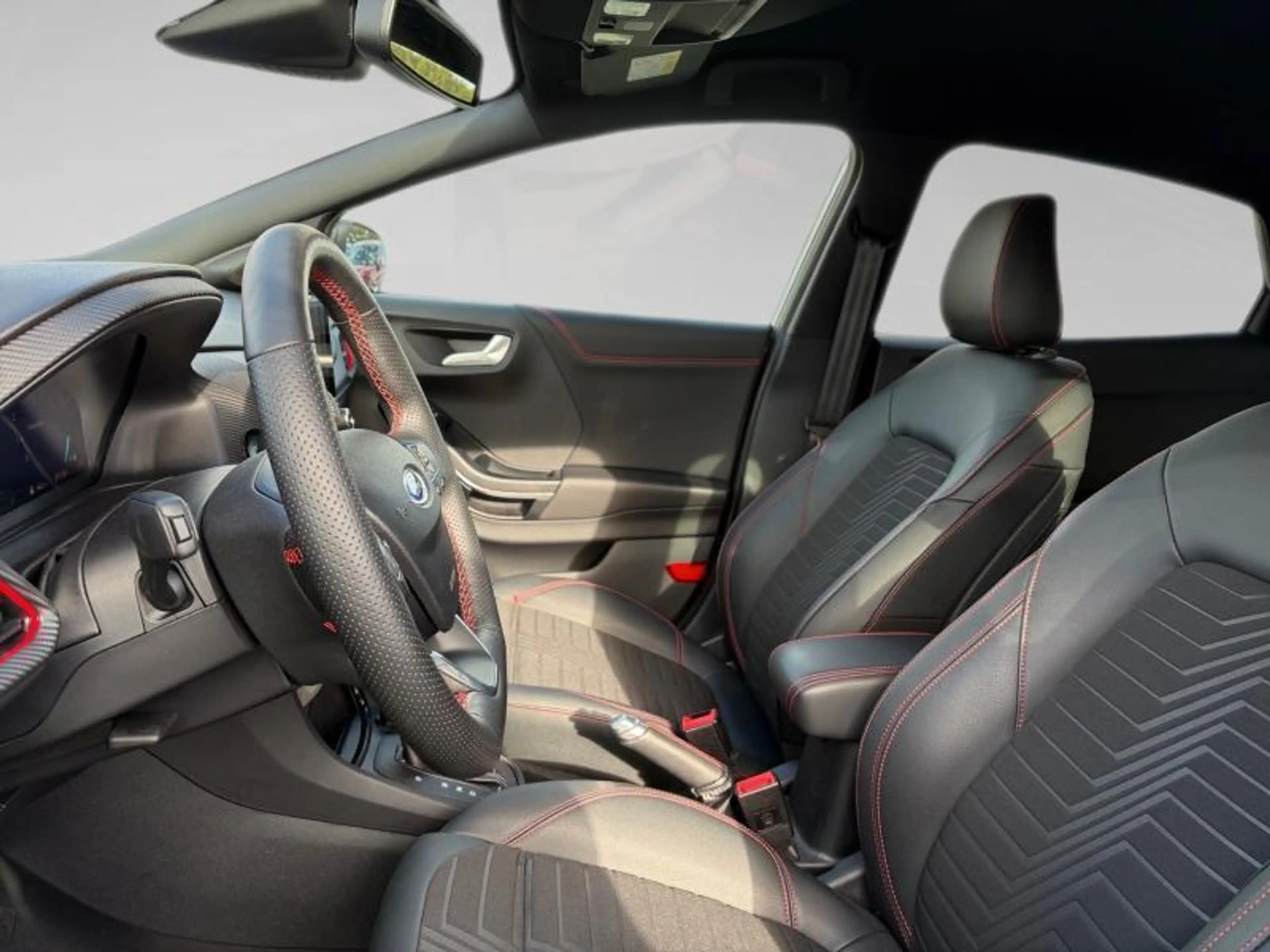 Ford Puma 1.0i Ecoboost mHEV 114kW Aut. ST-Line V — photo 4