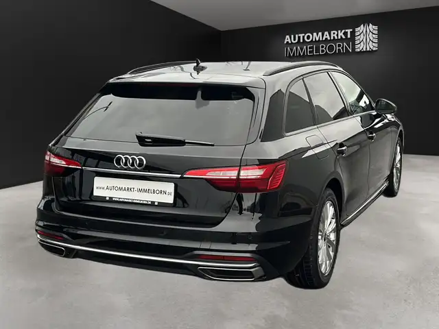 Audi A4 view 7
