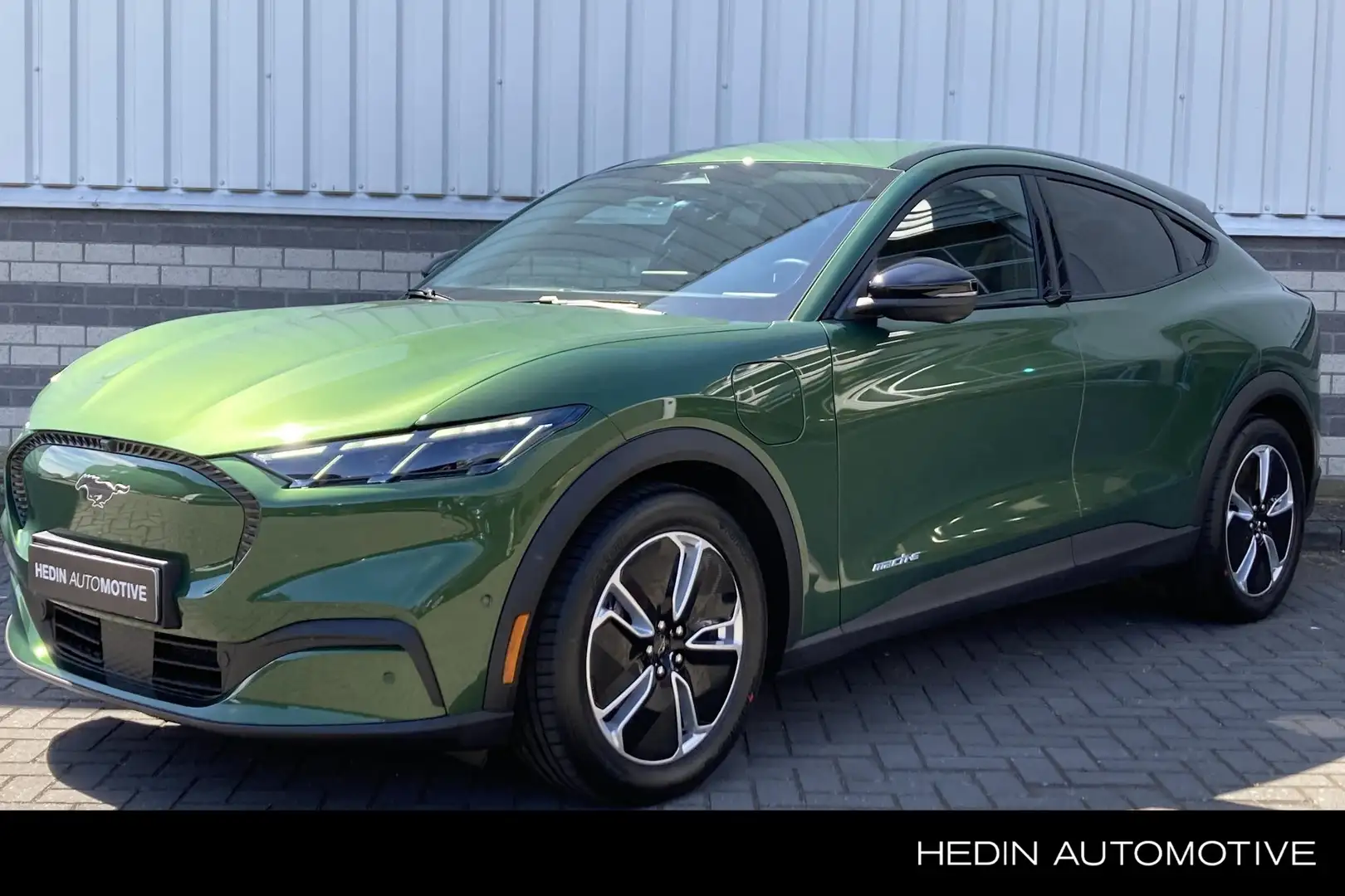 Ford Mustang Mach-E Standard RWD 75 kWh | Uit voorraad leverbaar! | Groen - 1