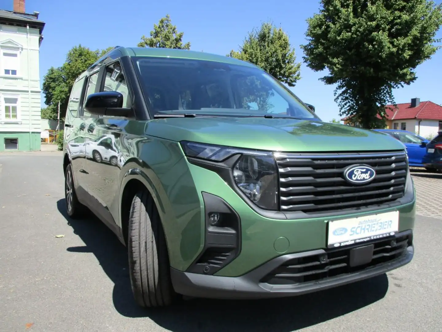 Ford Tourneo Courier 1.0 EcoBoost Aut. TITANIUM, FGS 5 Jahre/150.000km Vert - 2