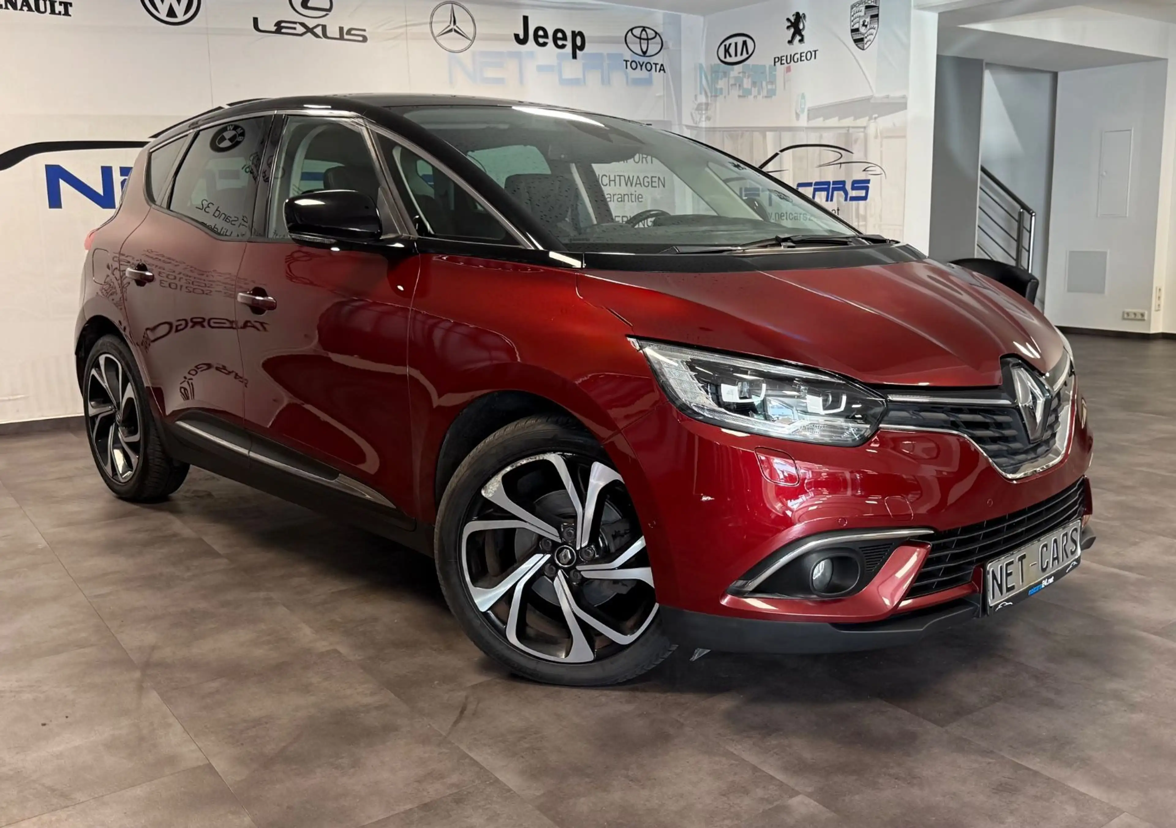 Renault Scenic dCi Bose Edition Leder*NAVI+Kamera*LED* — photo 6