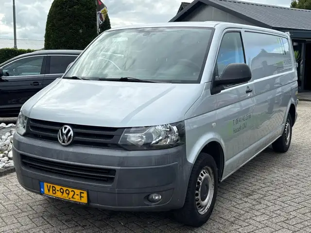 2013 Volkswagen Transporter in Grey for sale