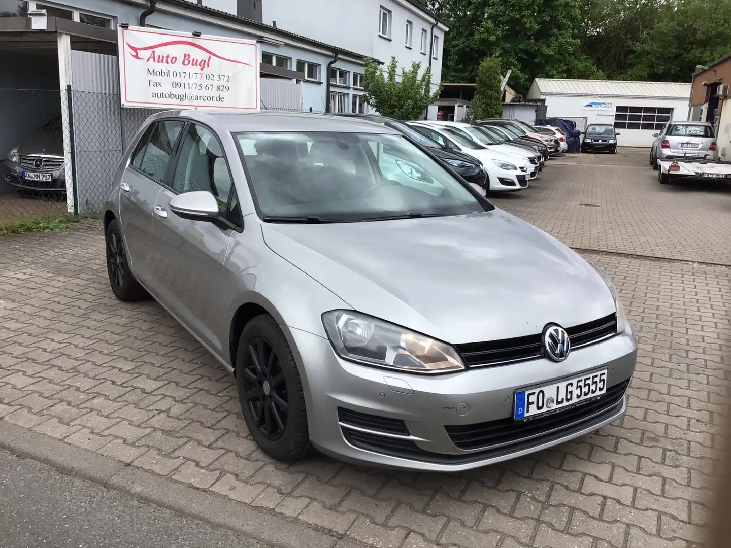 Volkswagen Golf VII Lim. Trendline BMT+Klima+Alu+++++ Zilver - 1