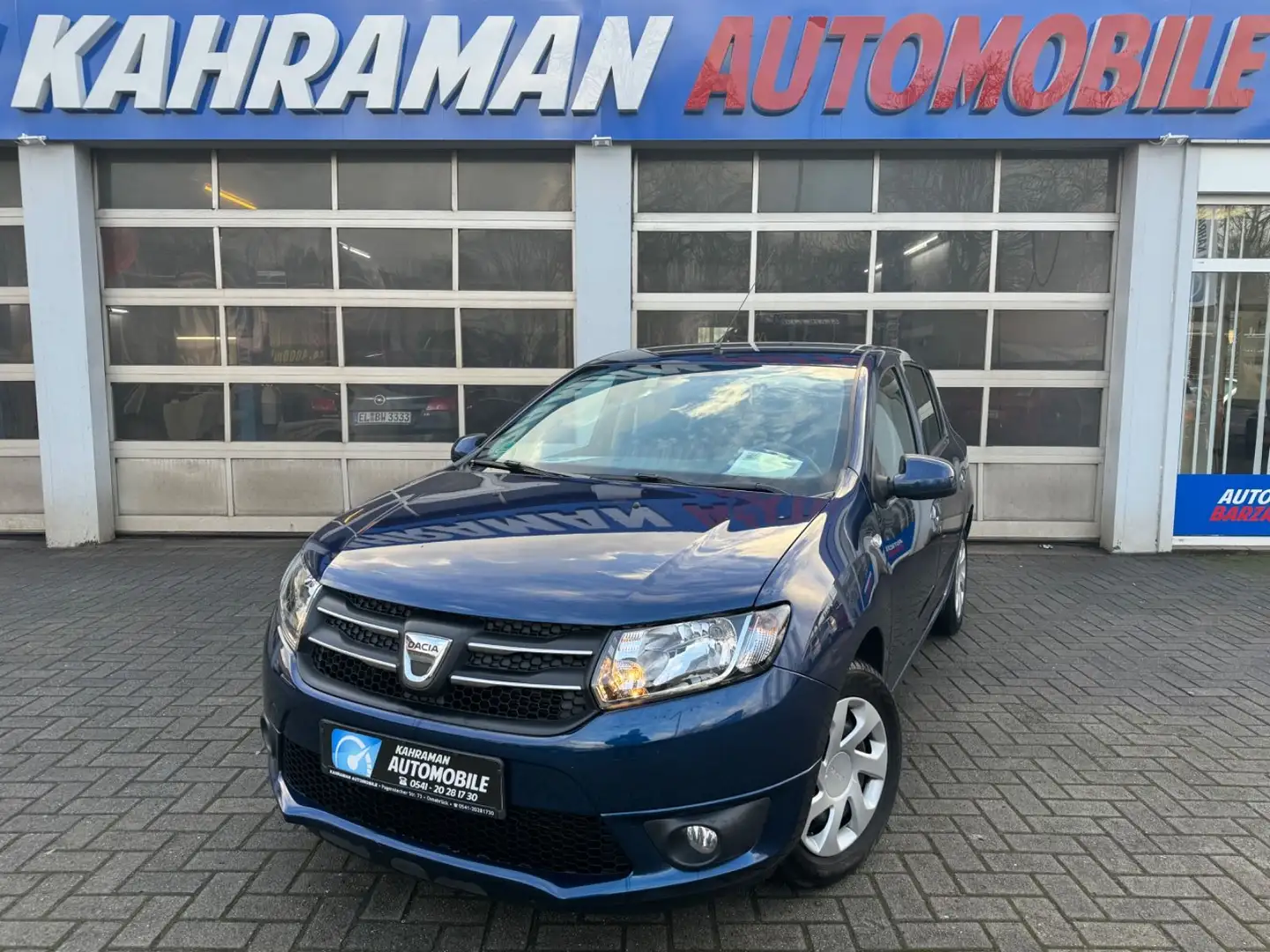 Dacia Sandero Blau - 1