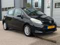 Toyota Yaris 1.3 VVT-i Aspiration, NAP, APK, AIRCO Schwarz - thumbnail 15