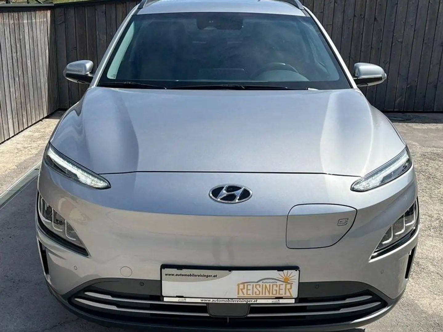 Hyundai KONA Trend Elektro 2WD Grau - 2