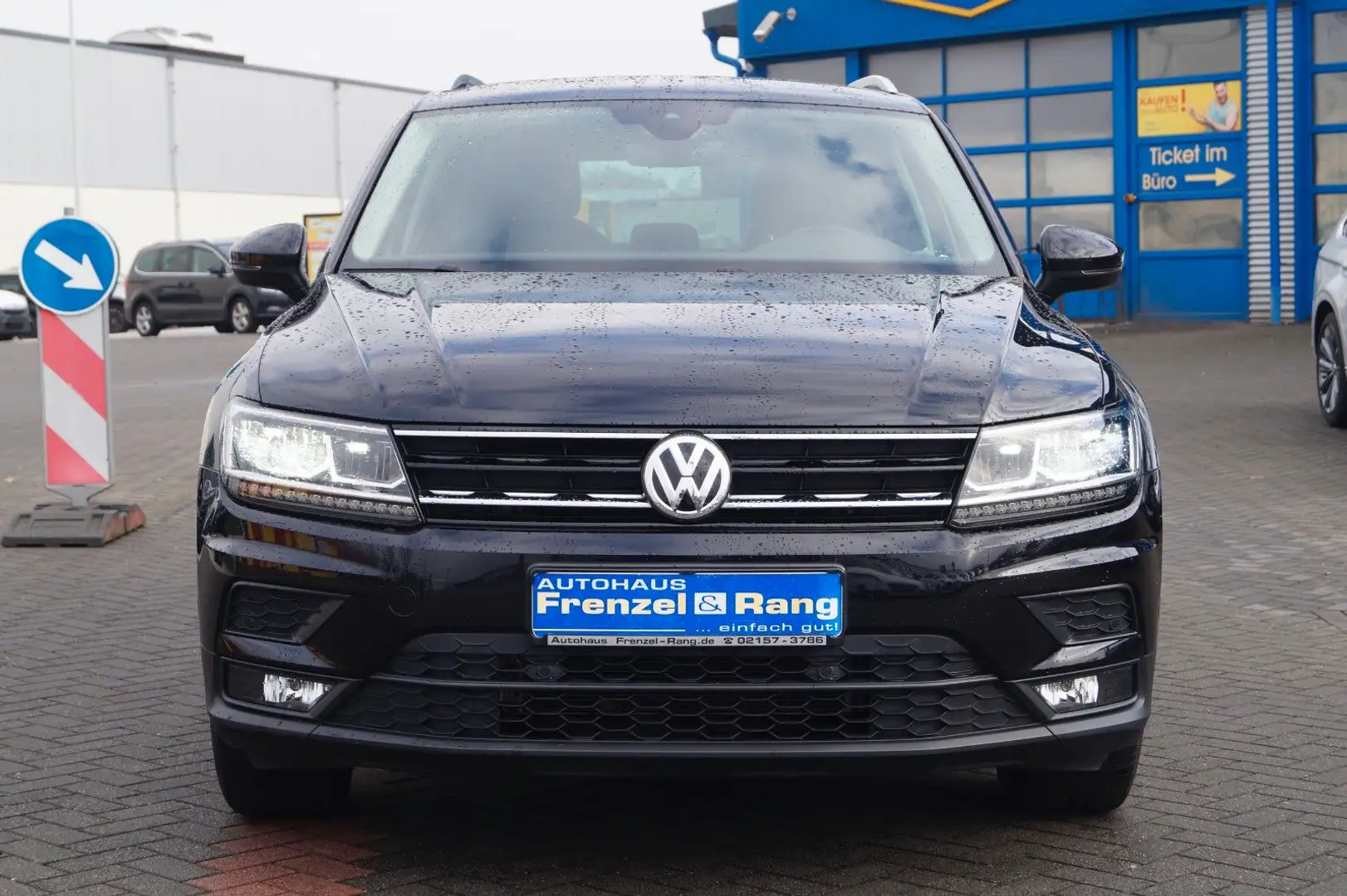Volkswagen Tiguan *Navi*Kamera*ACC*Allwetter*Lane*AHK*SHZ* Noir - 2