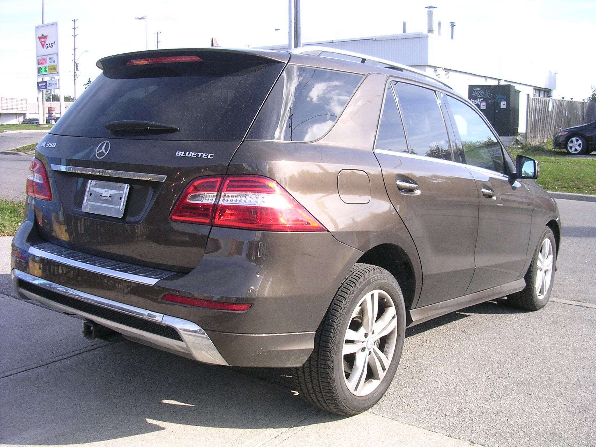 2015 Mercedes-Benz M-Class 4MATIC 4dr ML 350 BlueTEC NEW TIRES NEW BRAKES — photo 1