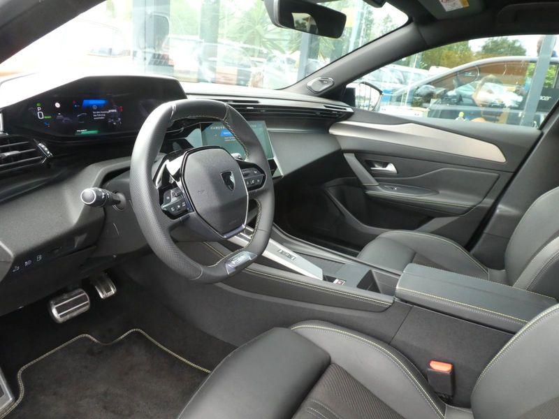 Peugeot 408 Plug in Hybrid 225 GT Klima, Navi, Kamera — photo 10