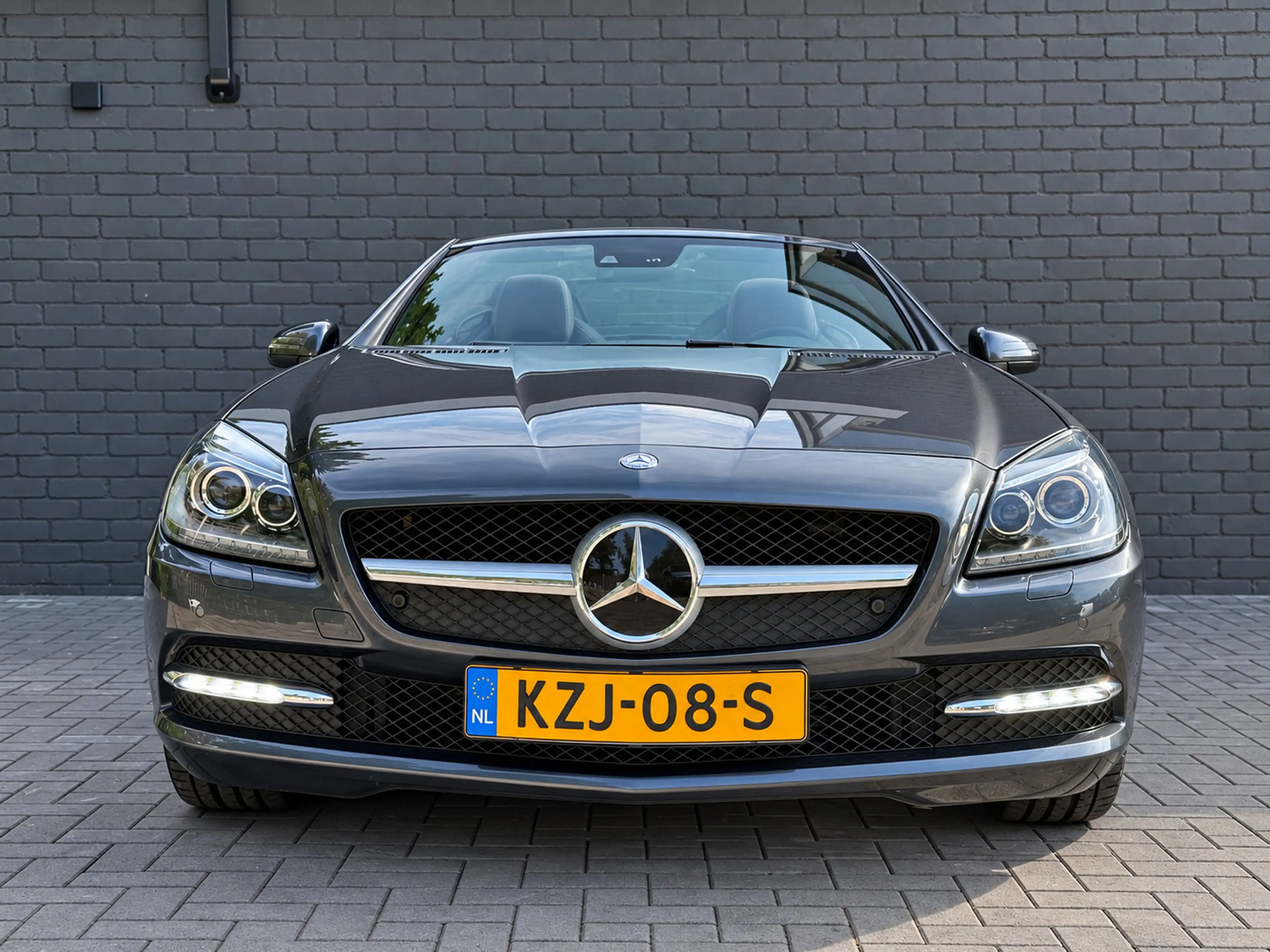 Mercedes-Benz SLK 200 | Nieuwstaat | Dealeronderhouden | — photo 2