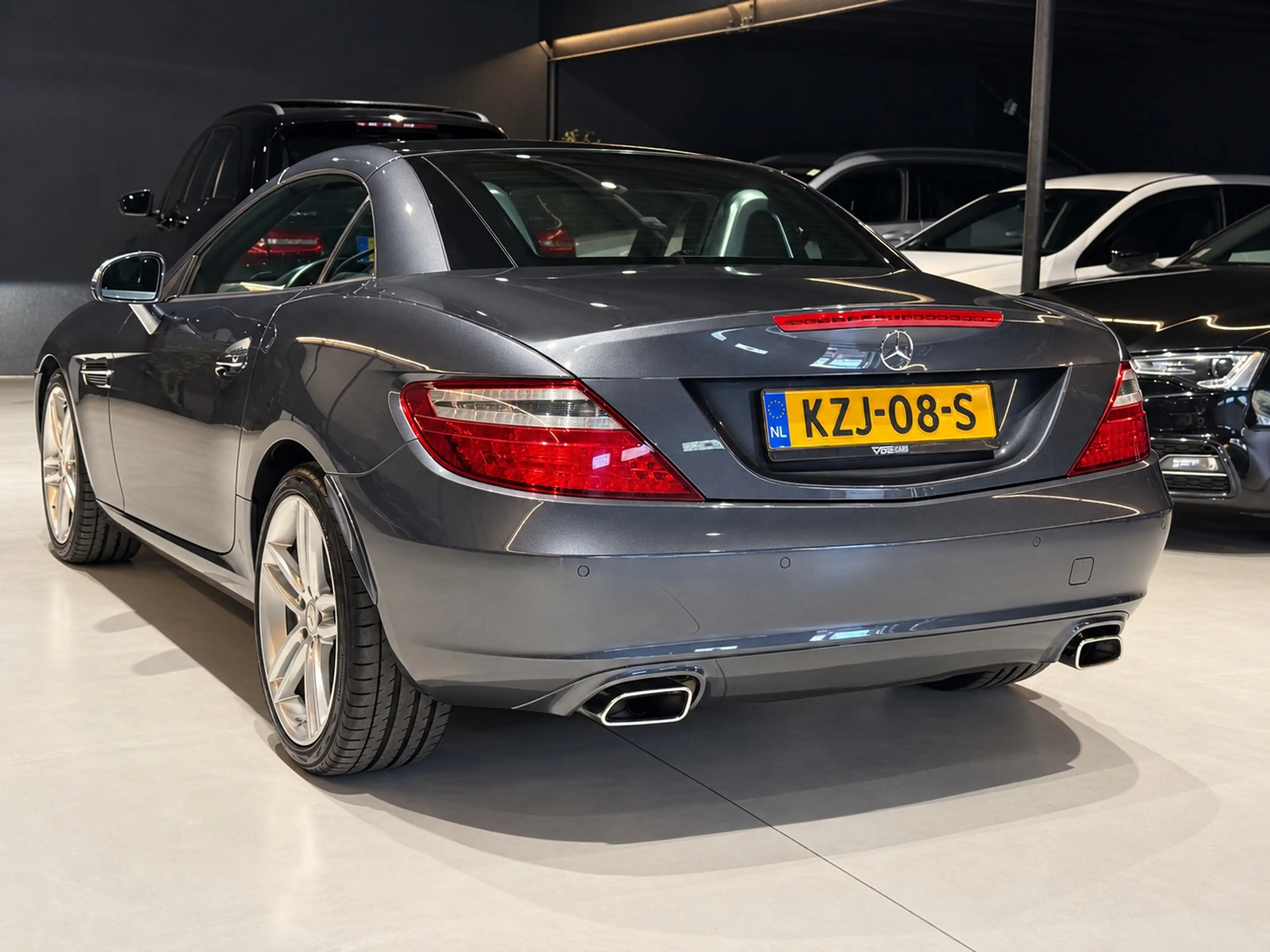 Mercedes-Benz SLK 200 | Nieuwstaat | Dealeronderhouden | — photo 9
