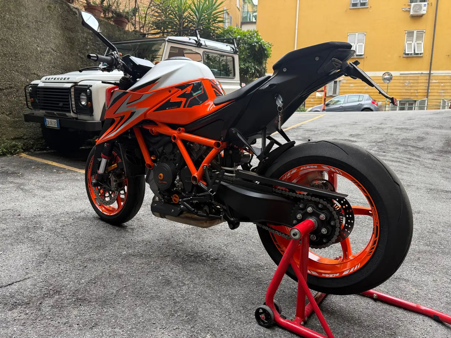 KTM 1290 Super Duke R R TechPack Arancione - 2