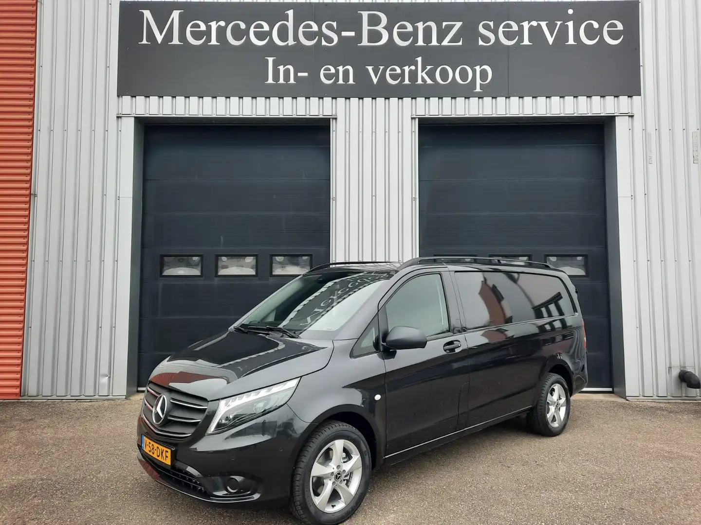 Mercedes-Benz Vito GB 116CDI K 163pk 320/2800 Grijs - 1