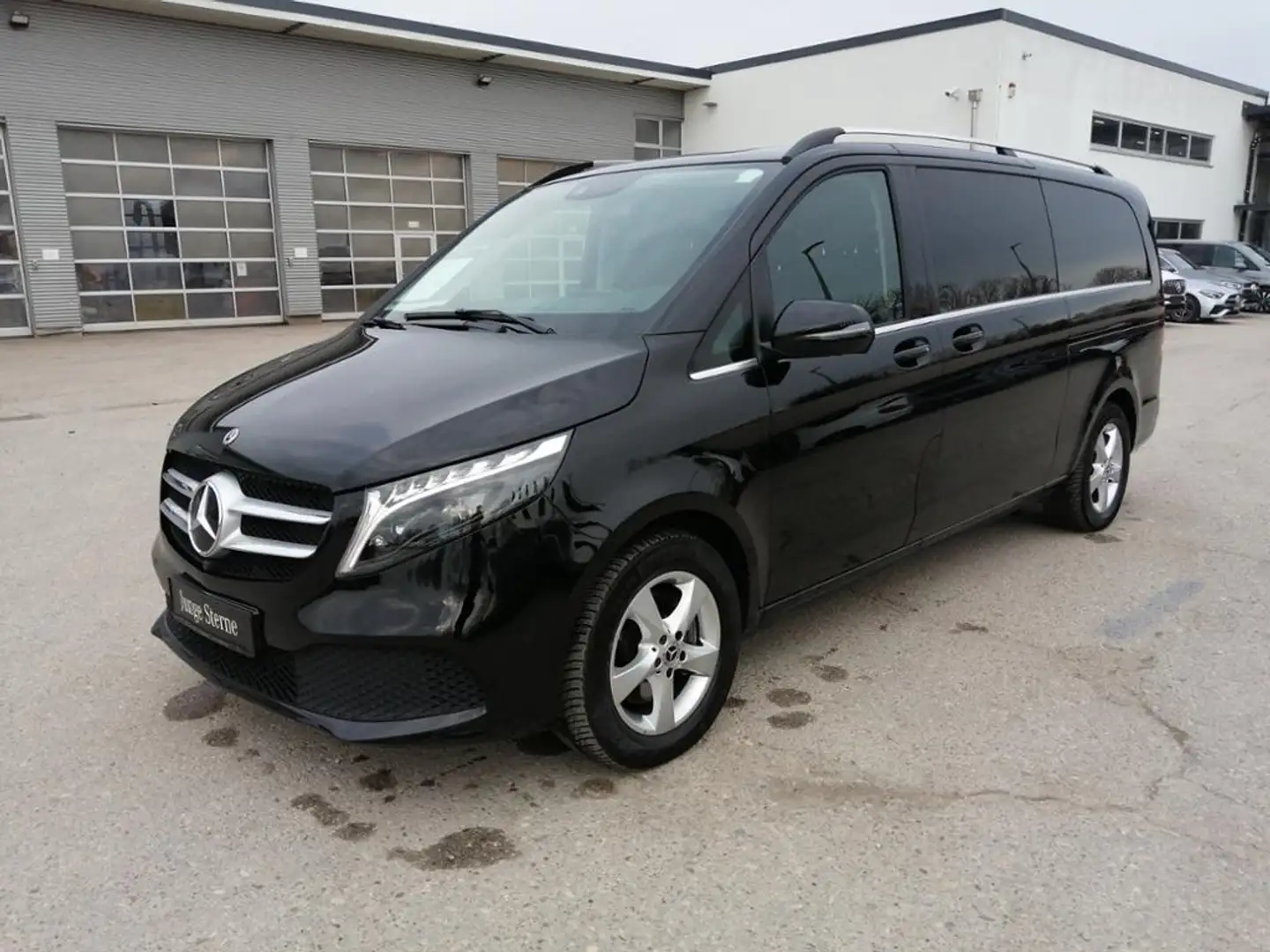 Mercedes-Benz V 300 d Avantgarde 4M XL *MBUX*Navi*Distronic* Schwarz - 1