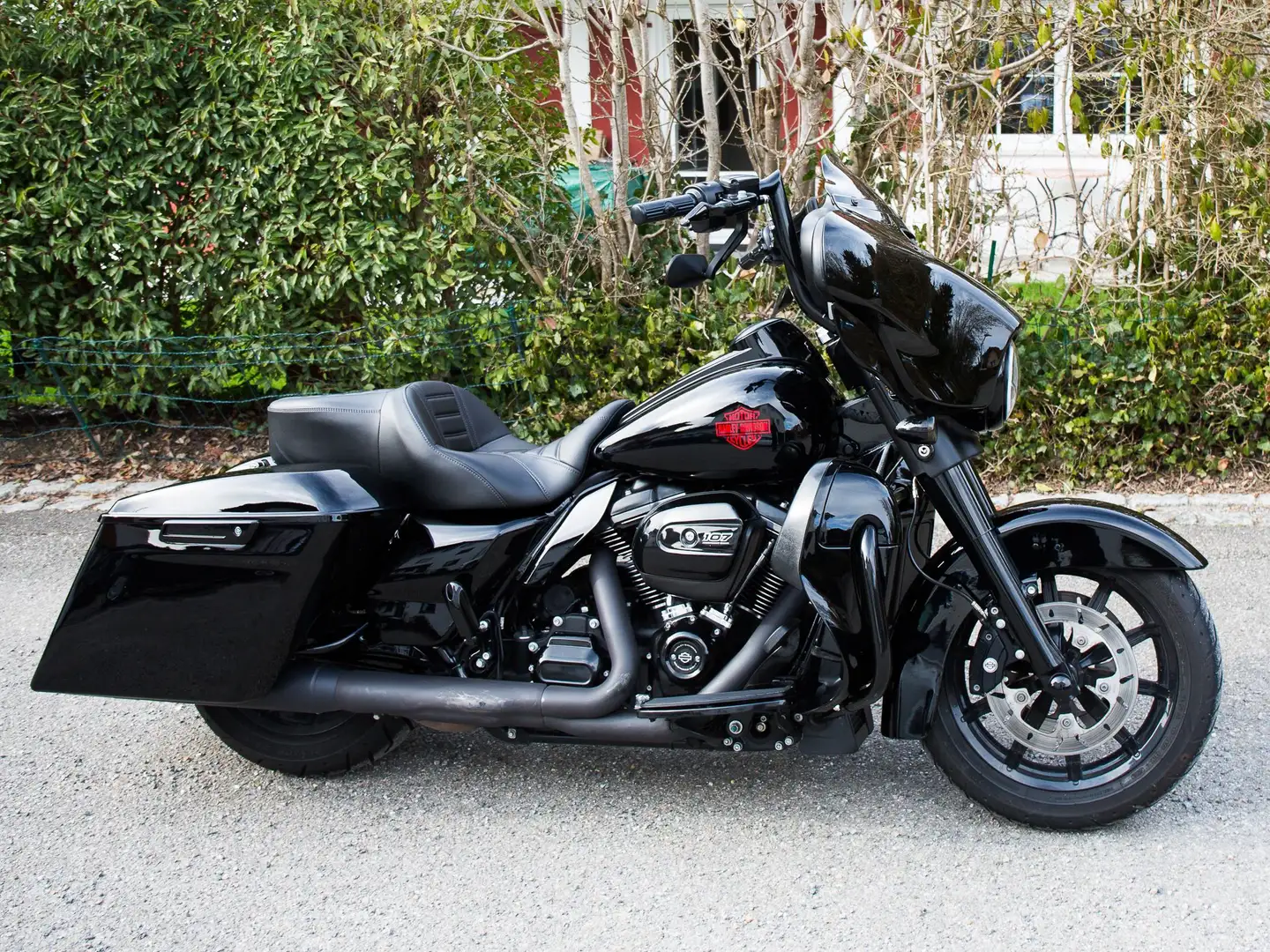 Harley-Davidson Street Glide Negro - 1