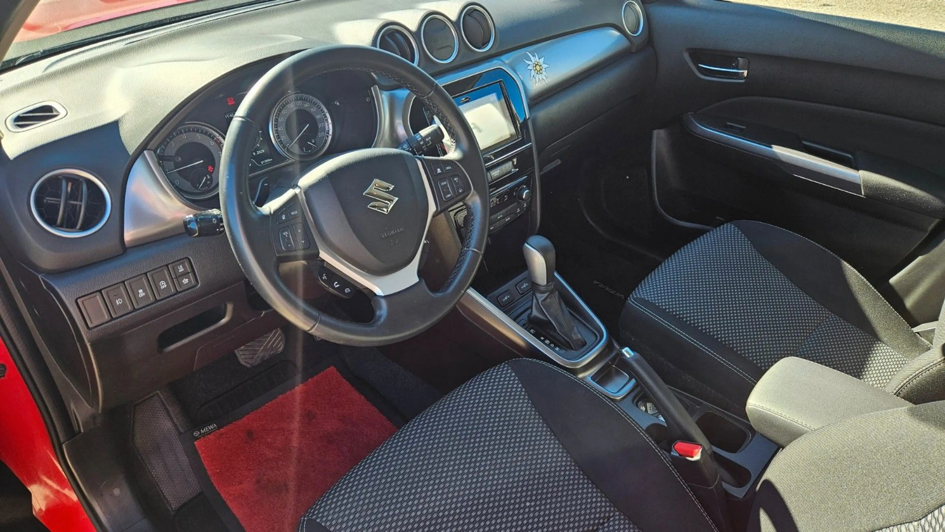 Suzuki Vitara 1.4 Mild-Hybrid Comfort 4x2 — photo 8
