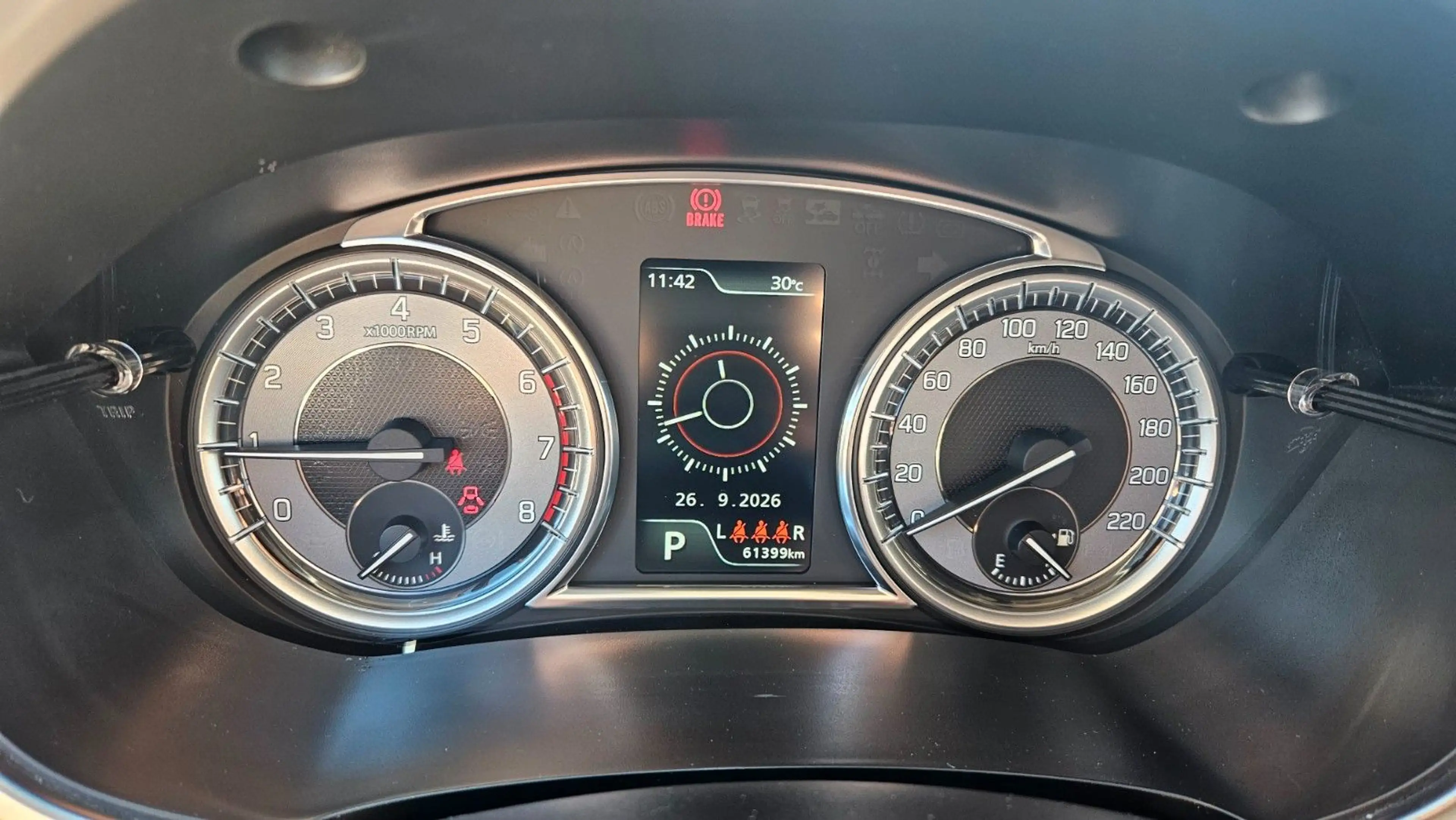 Suzuki Vitara 1.4 Mild-Hybrid Comfort 4x2 — photo 7
